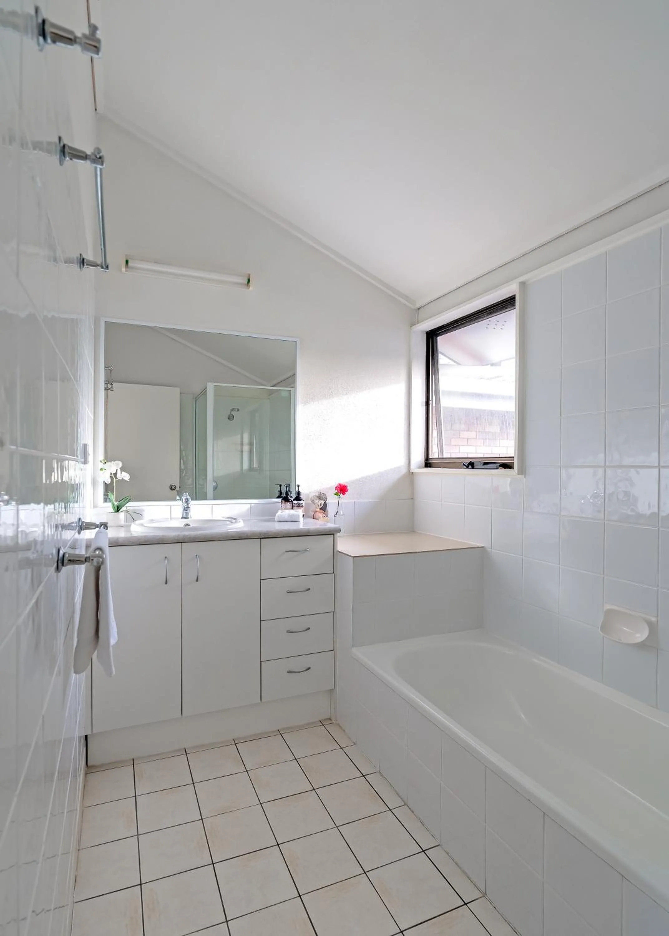 Glen Eden Beach Resort