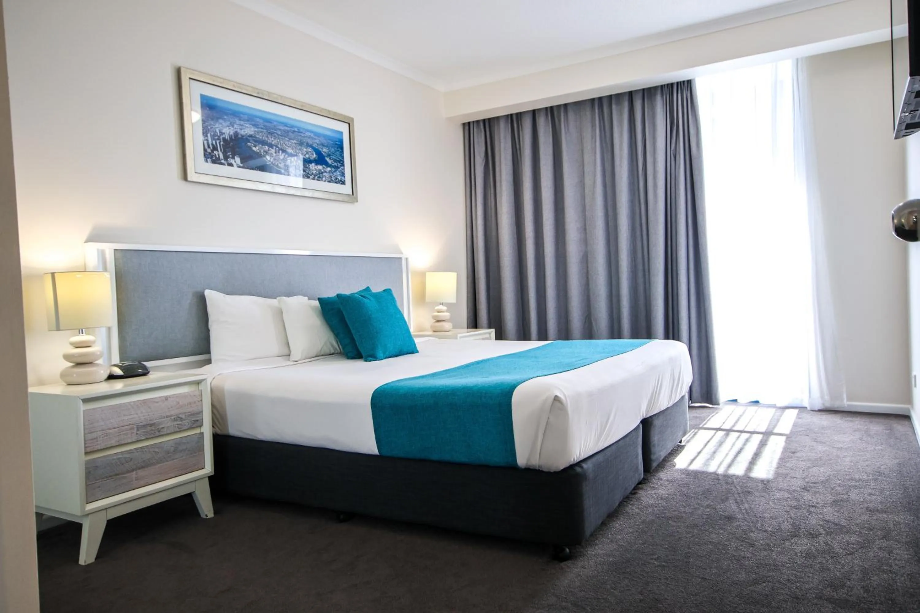 Bedroom, Bed in Dockside Brisbane