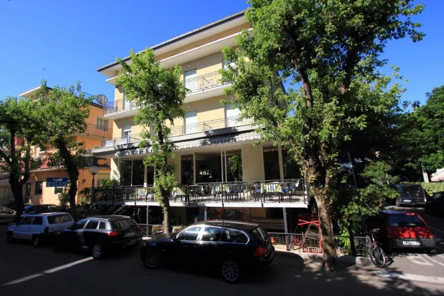 Facade/entrance in Hotel Moby Dick