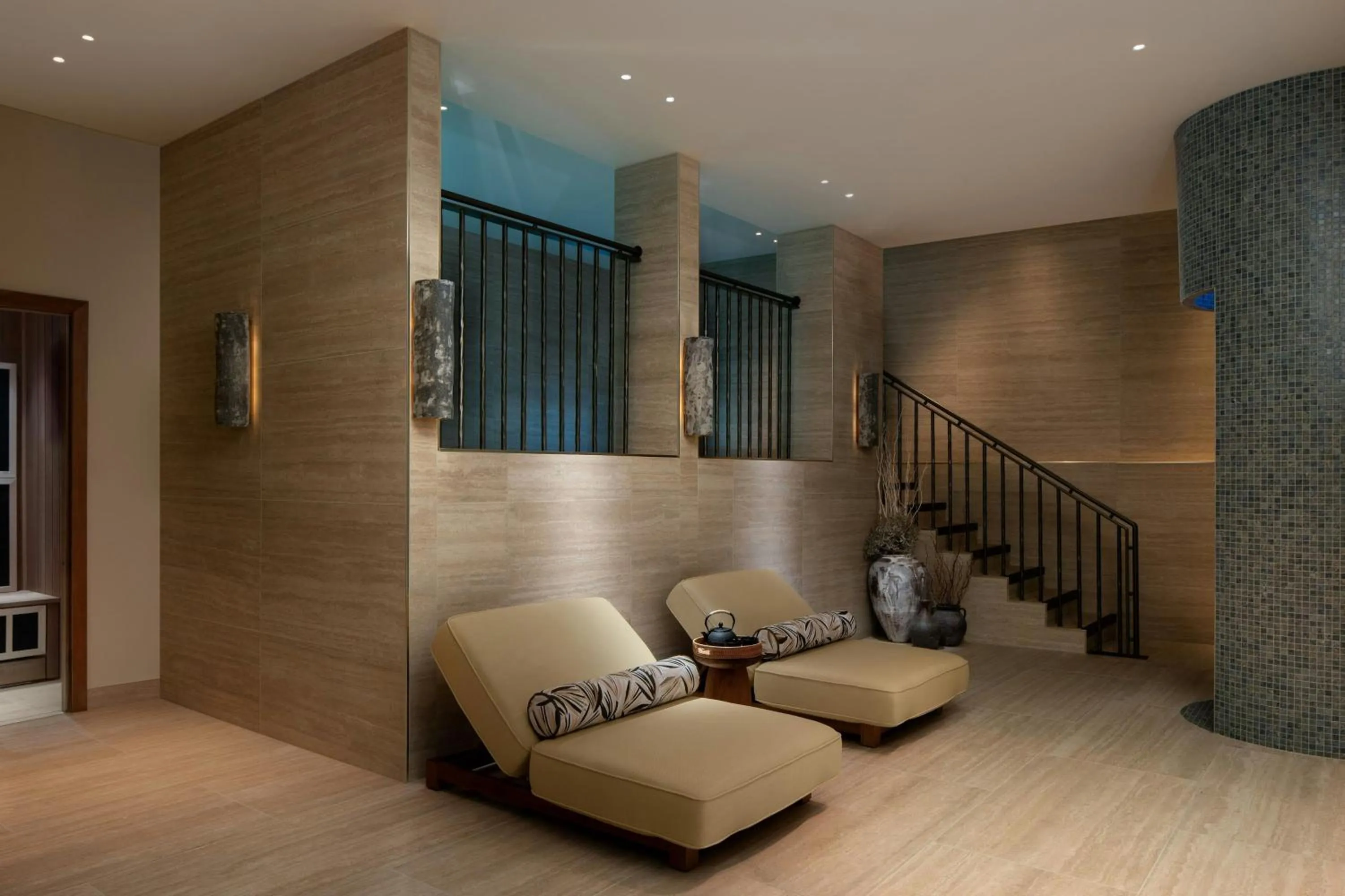 Spa and wellness centre/facilities in Montcalm Mayfair, Autograph Collection