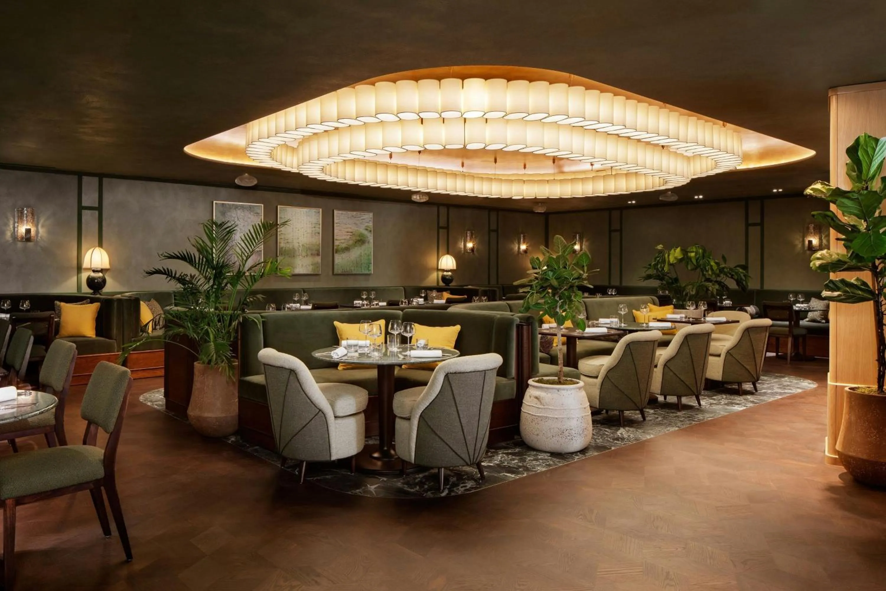 Restaurant/places to eat in Montcalm Mayfair, Autograph Collection