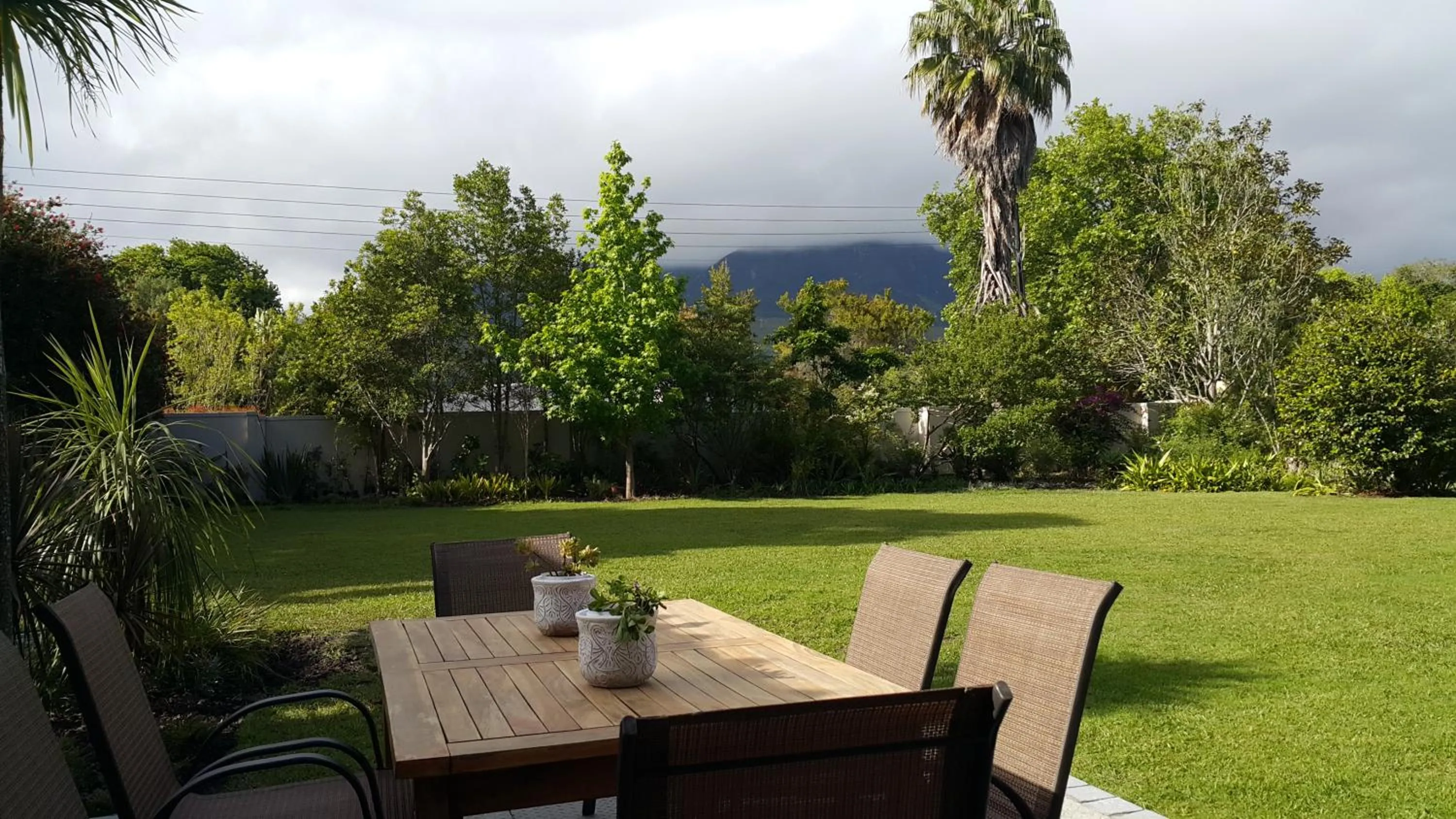 Garden view in Cherry Berry Lodge