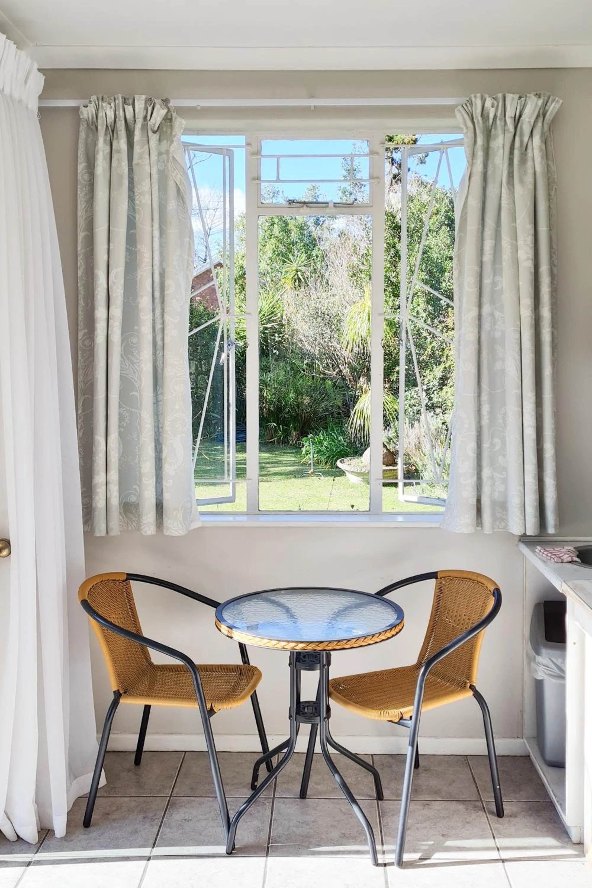 Dining area in Cherry Berry Lodge
