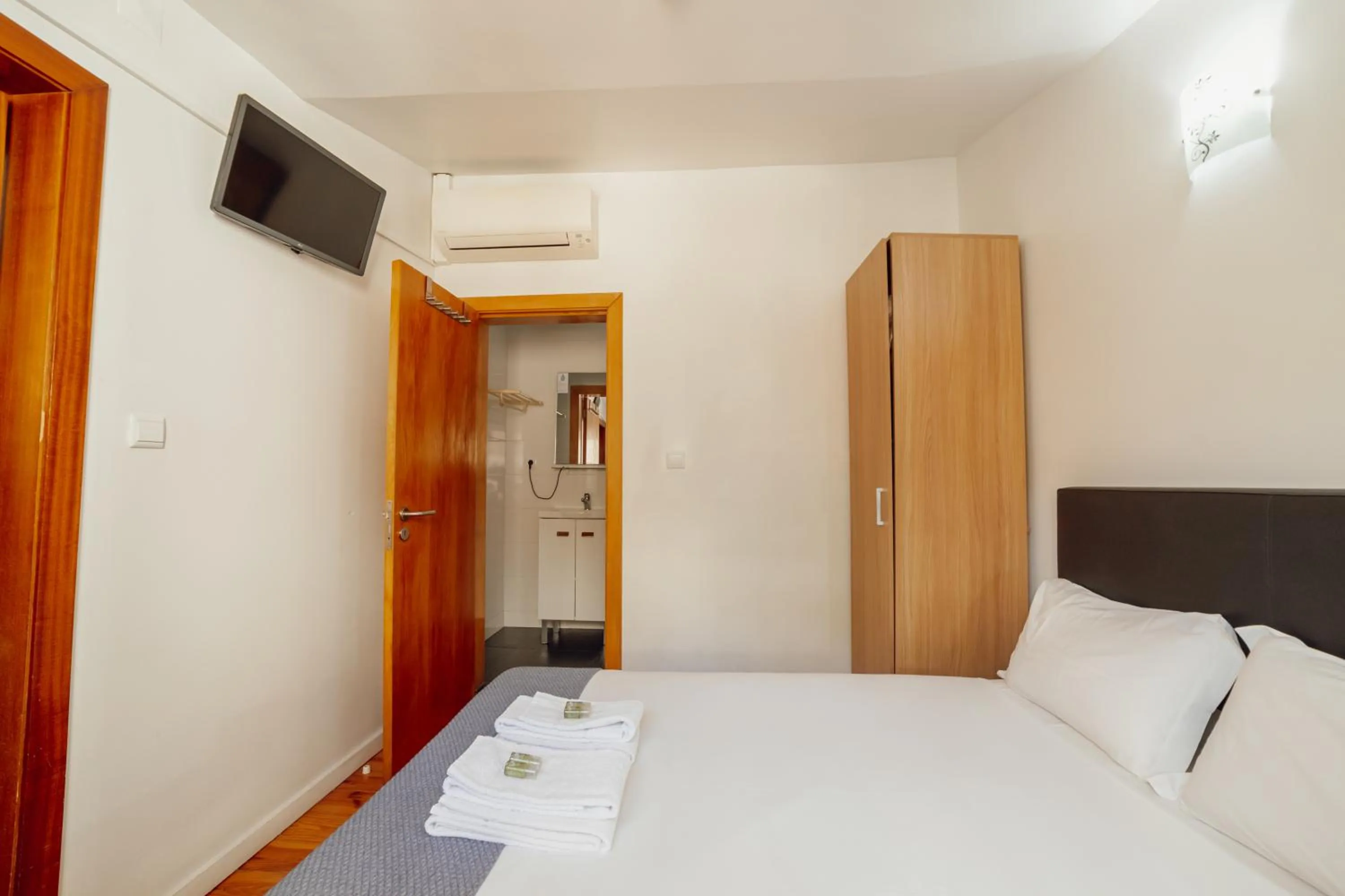 Bed in Dear Porto By Hosty