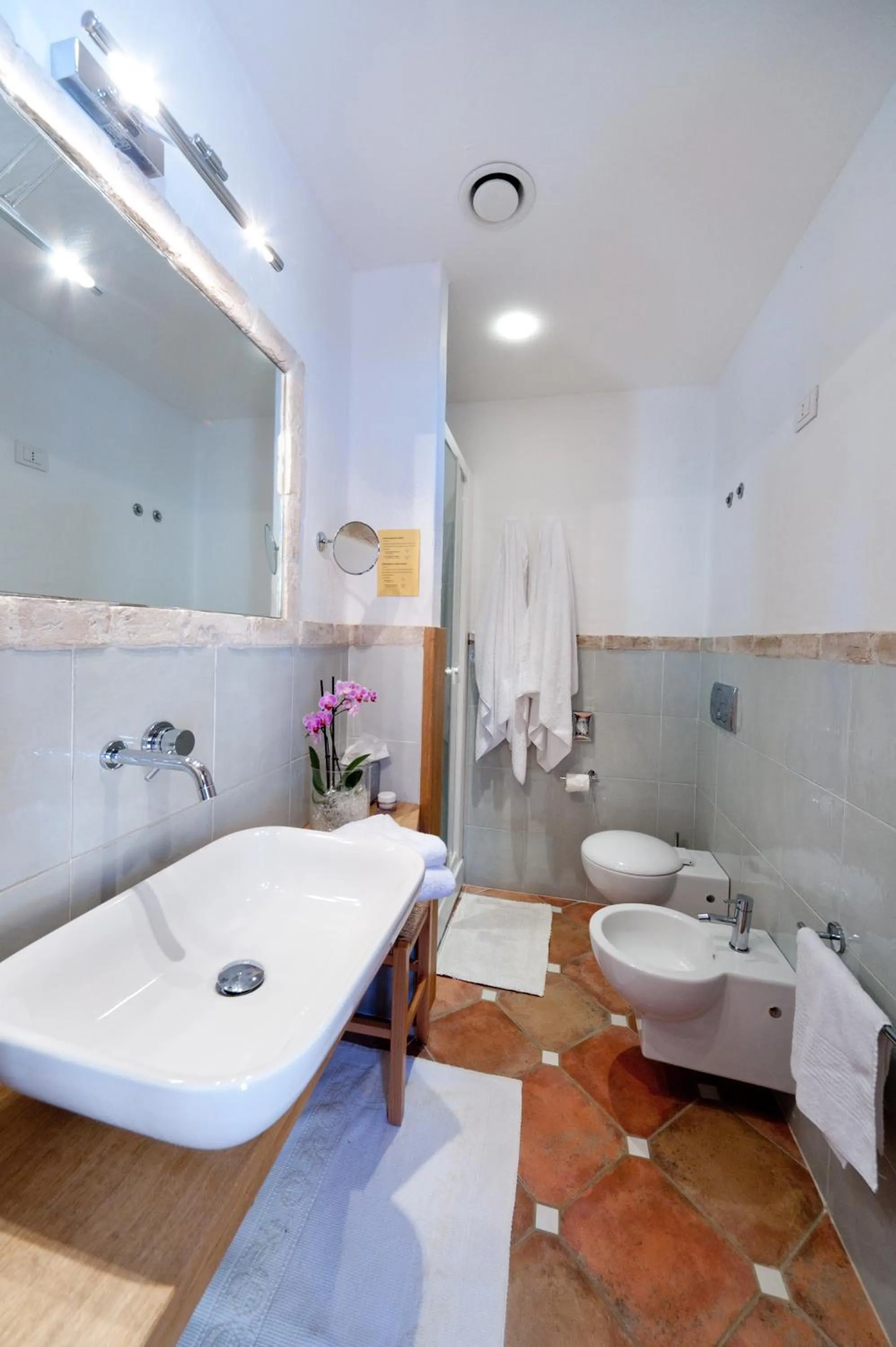 Shower in S'Arenada Hotel - Adults Only