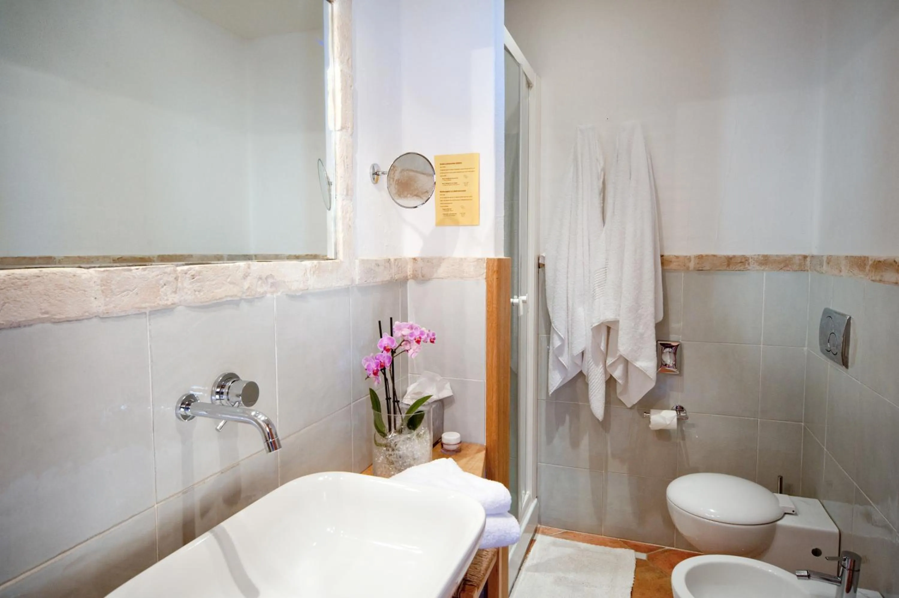 Shower in S'Arenada Hotel - Adults Only