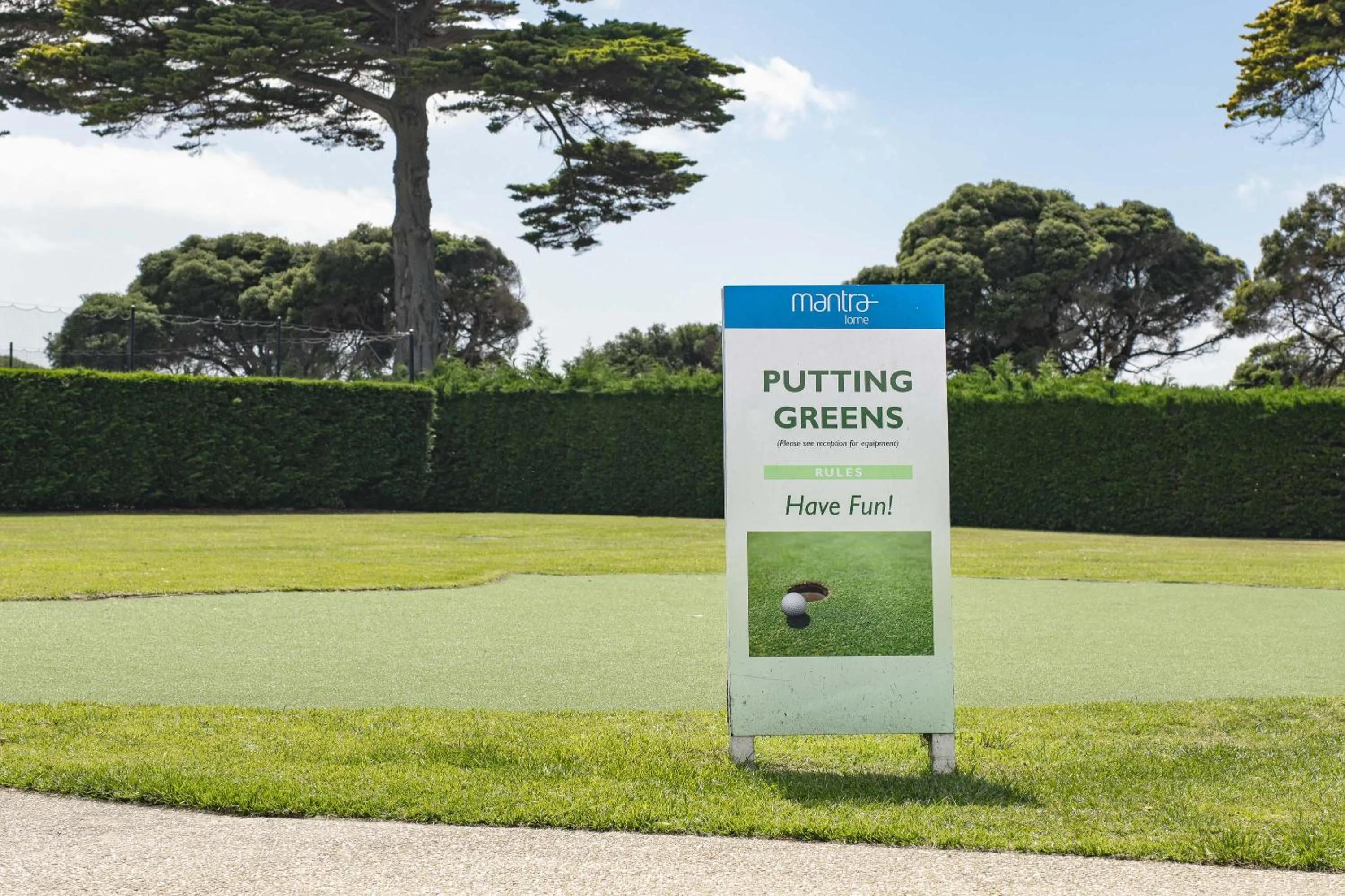 Minigolf in Mantra Lorne