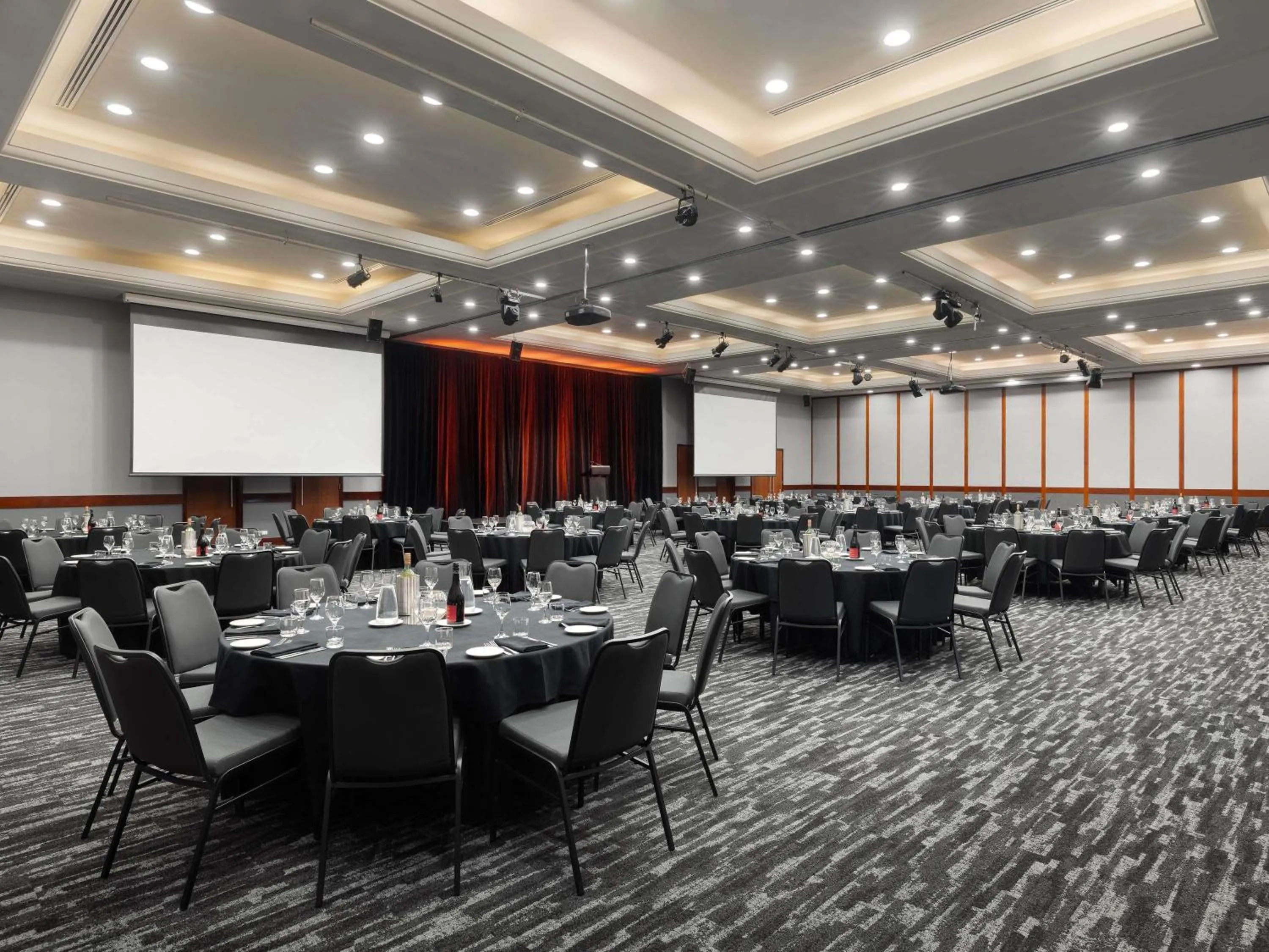 Meeting/conference room in Mantra Lorne