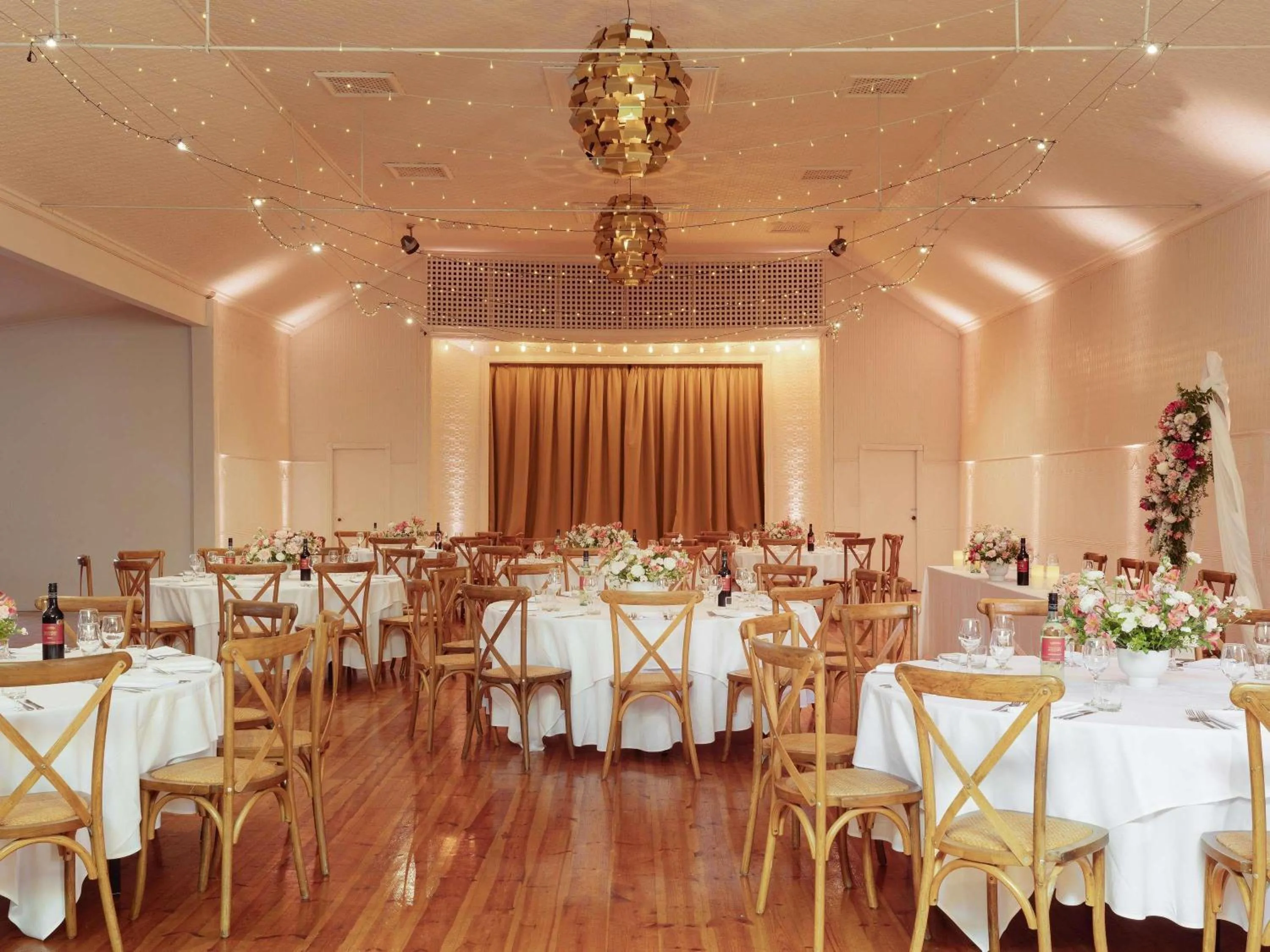 Meeting/conference room in Mantra Lorne