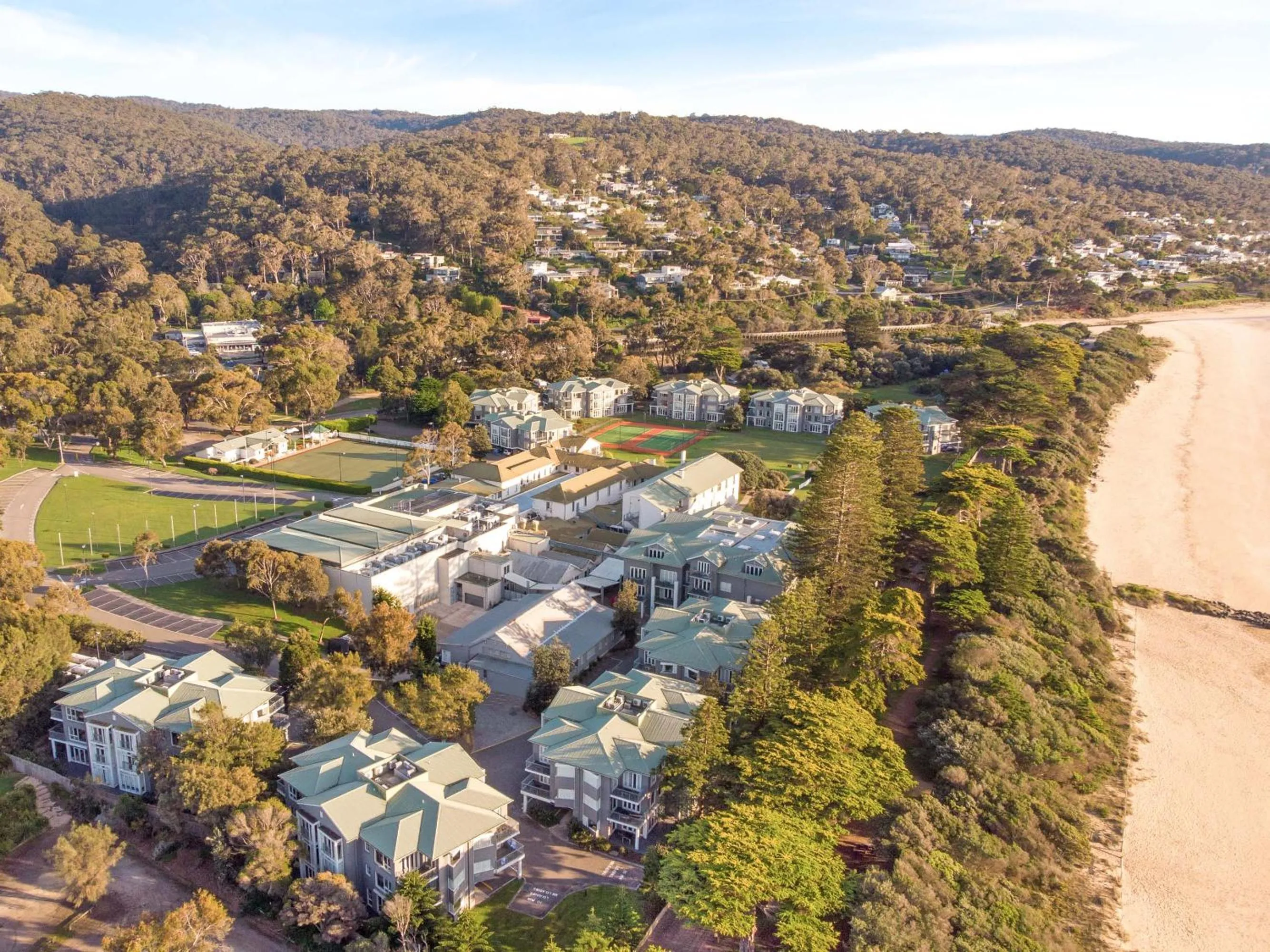 Property building in Mantra Lorne