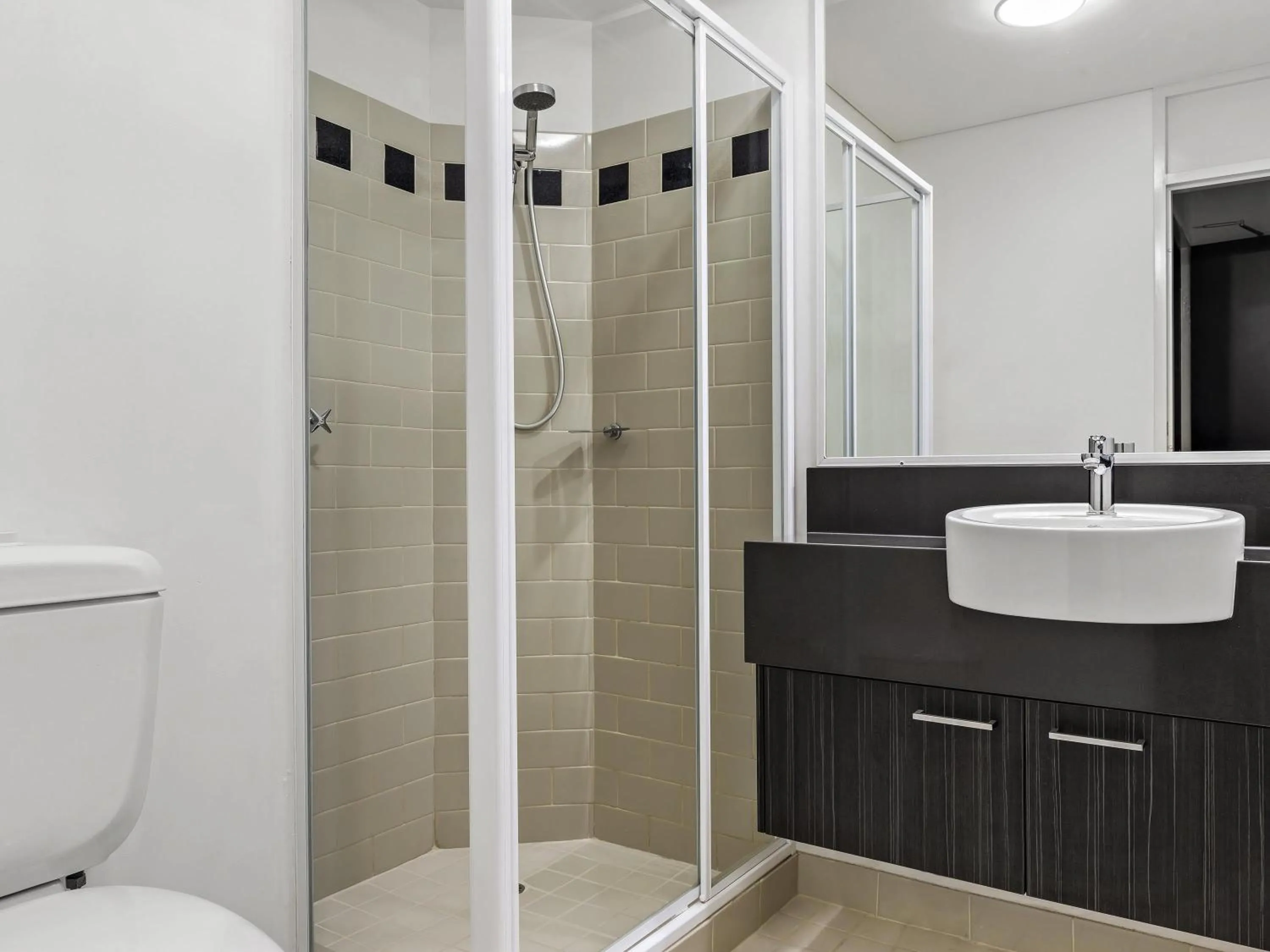 Bedroom in Mantra on Hay Perth