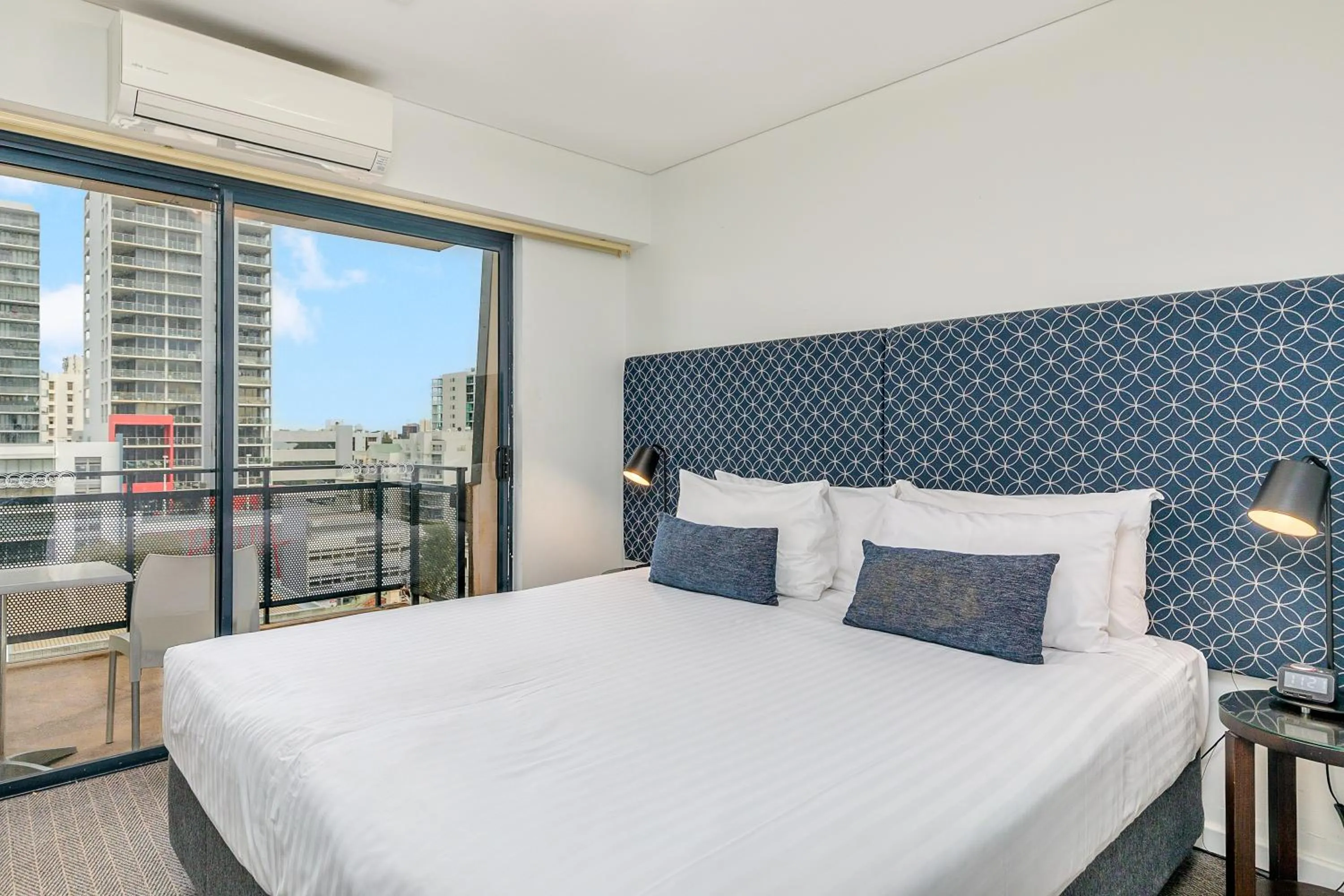 Bed in Mantra on Hay Perth