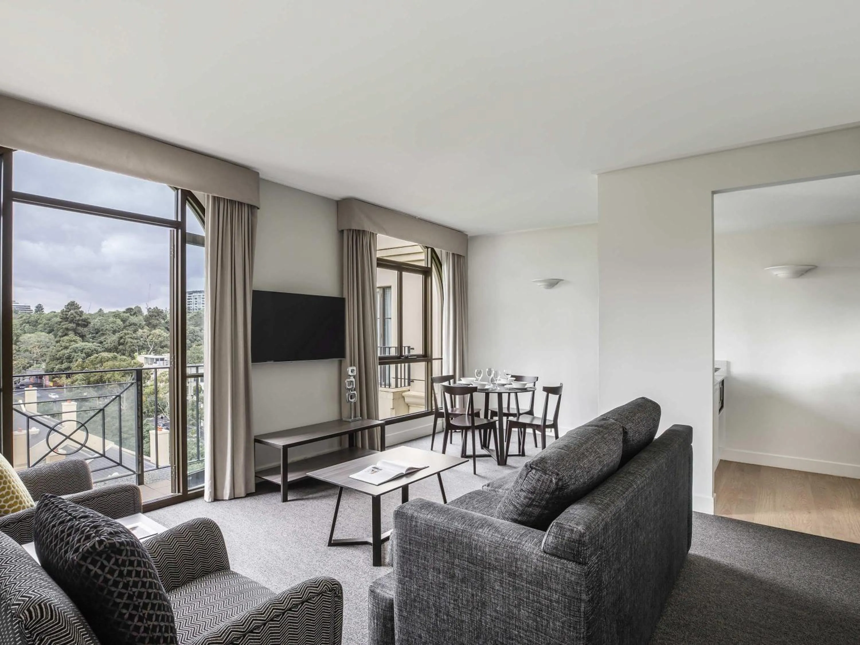 Bedroom in Mantra on Jolimont Melbourne