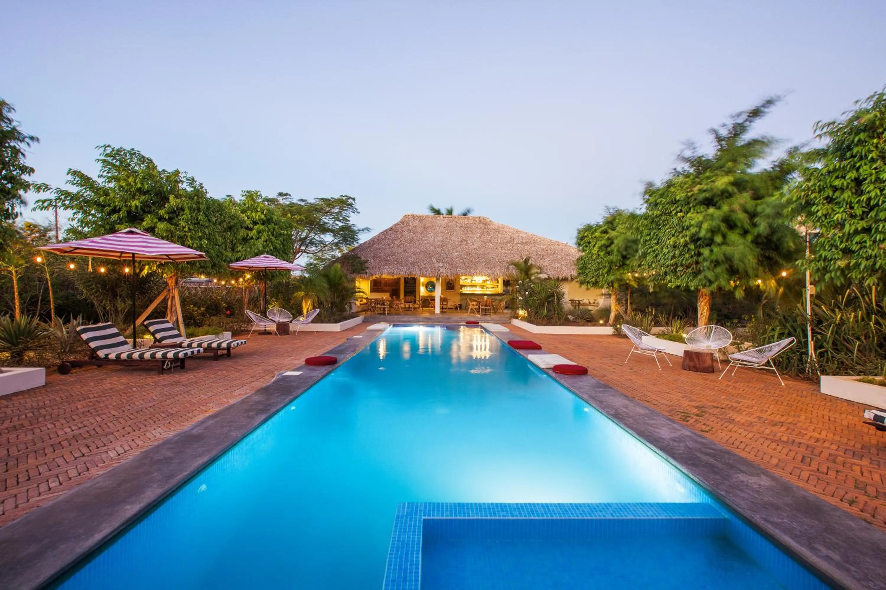 Swimming pool in Malibu Popoyo