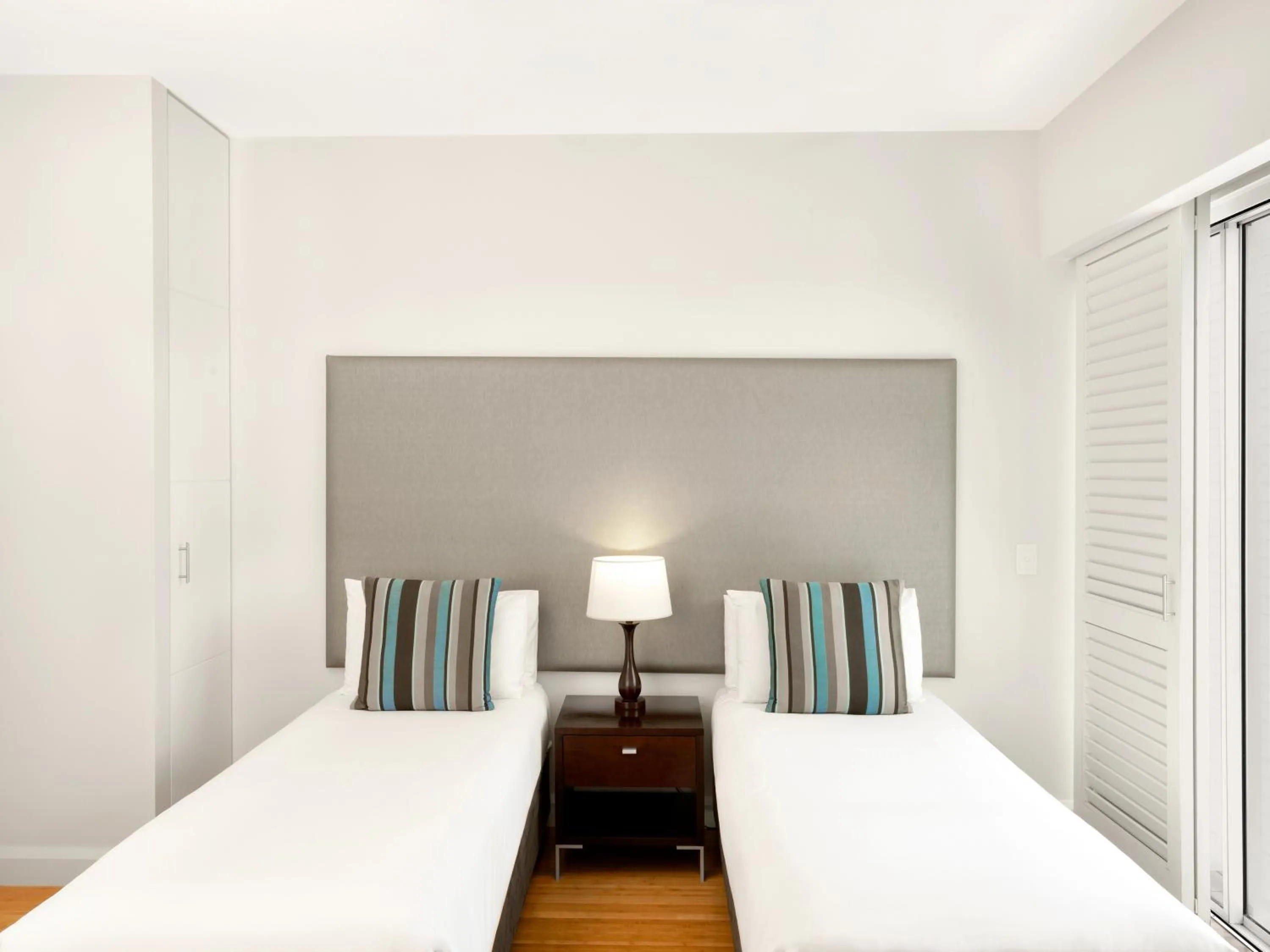 Bedroom, Bed in Peppers Beach Club & Spa