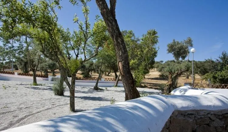 Facade/entrance, Garden in Hotel Quinta Dos Bastos