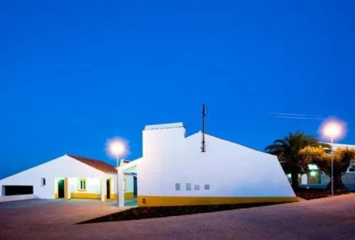 Facade/entrance, Property Building in Hotel Quinta Dos Bastos