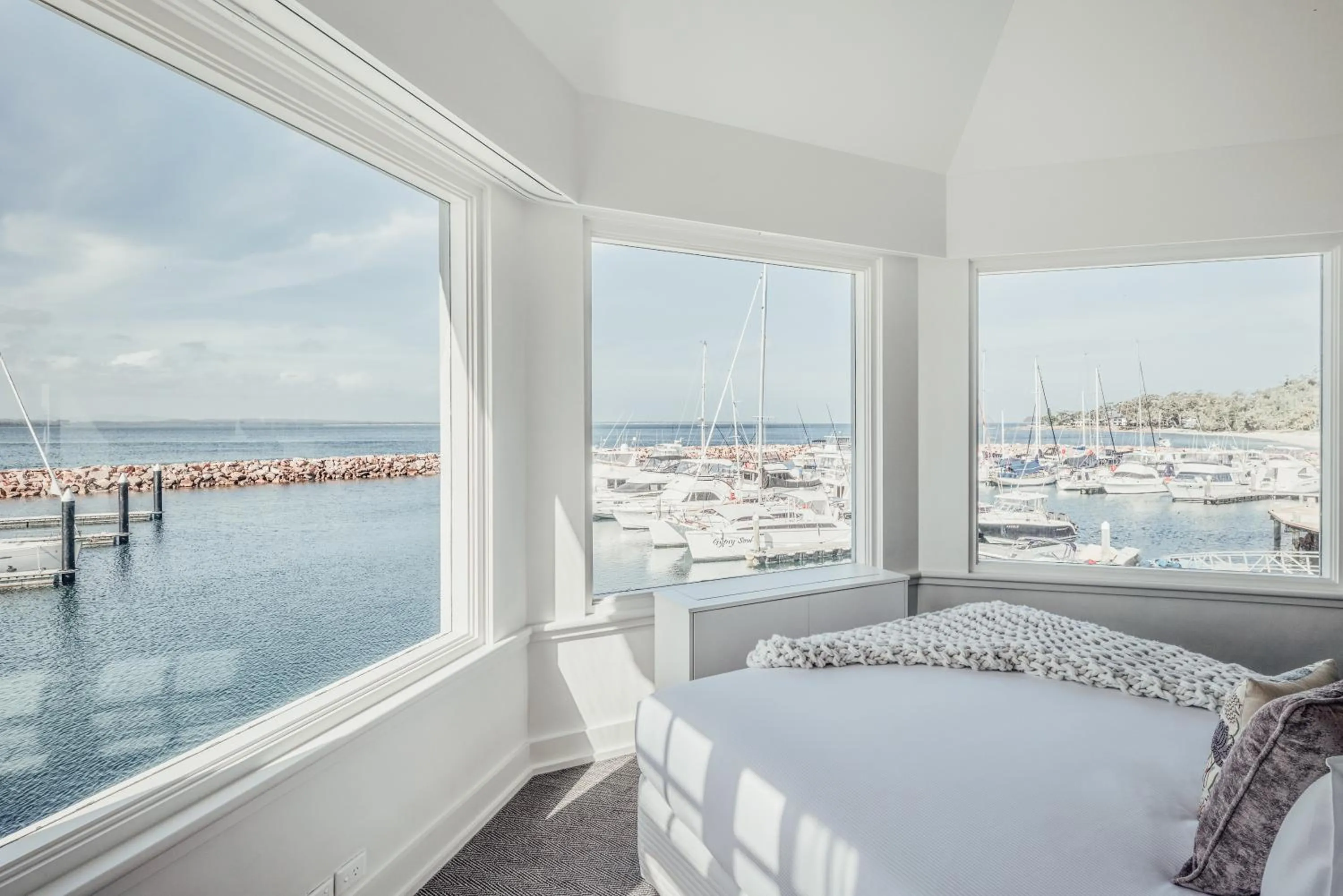 View (from property/room), Bed in Anchorage Port Stephens