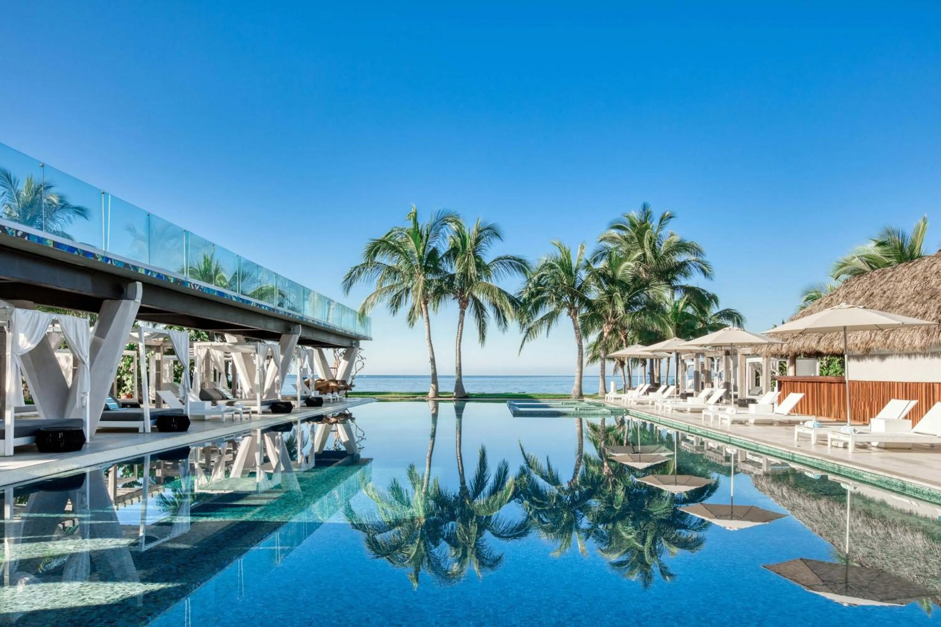 Area and facilities in W Punta de Mita