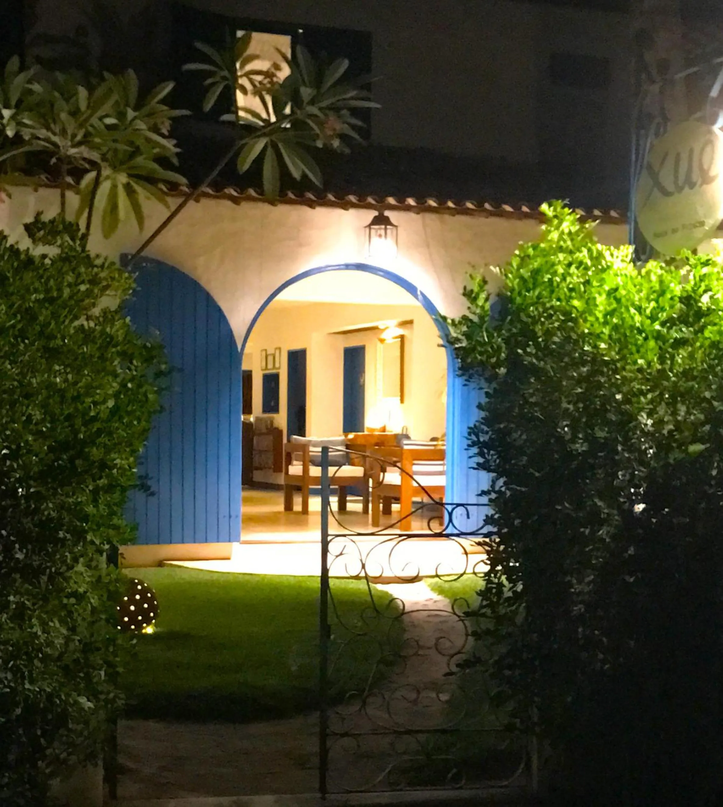 Facade/entrance in Pousada Xuê