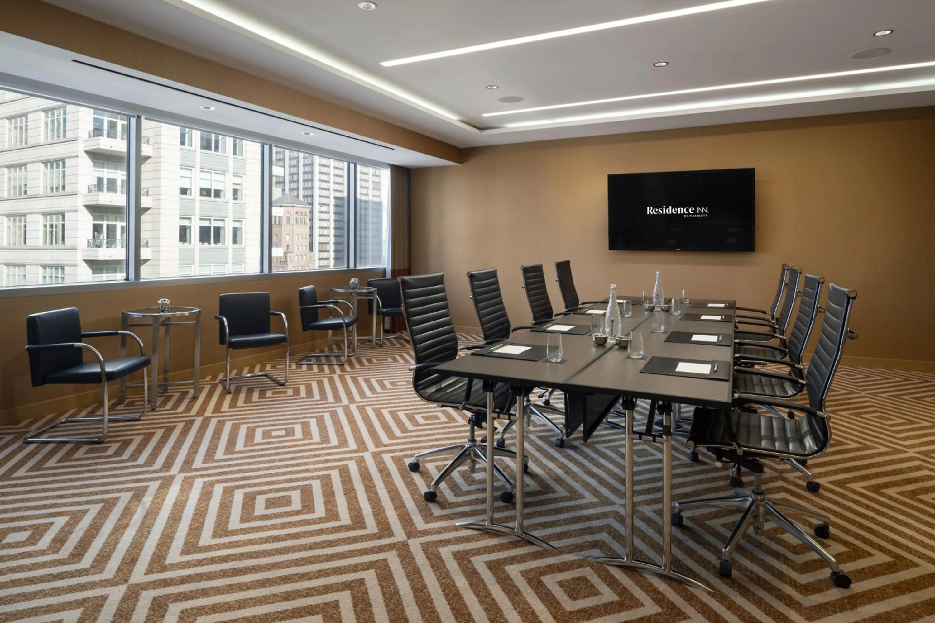 Meeting/conference room in Conrad Chicago