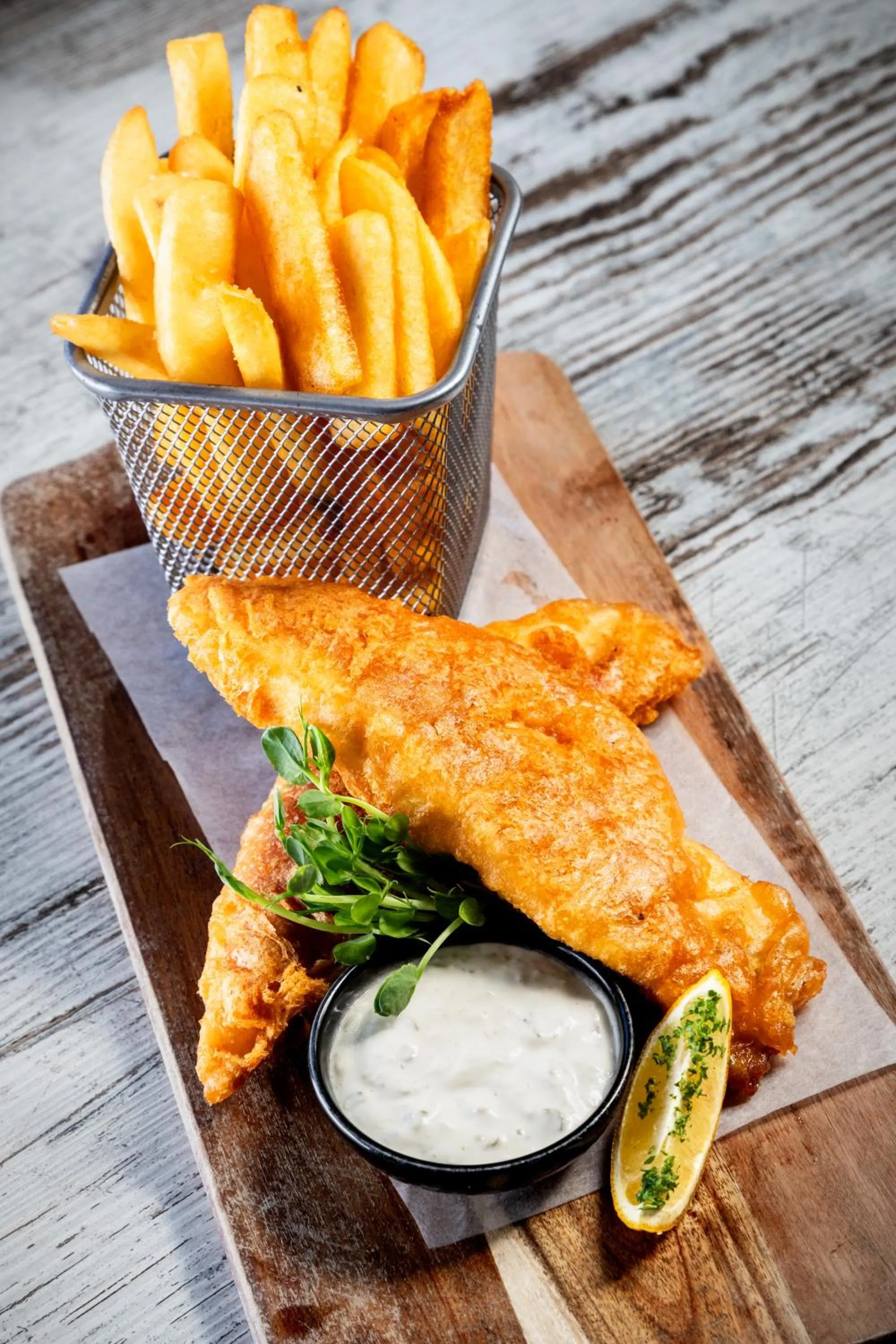 Restaurant/places to eat in Mandala Ace Albany Hotel