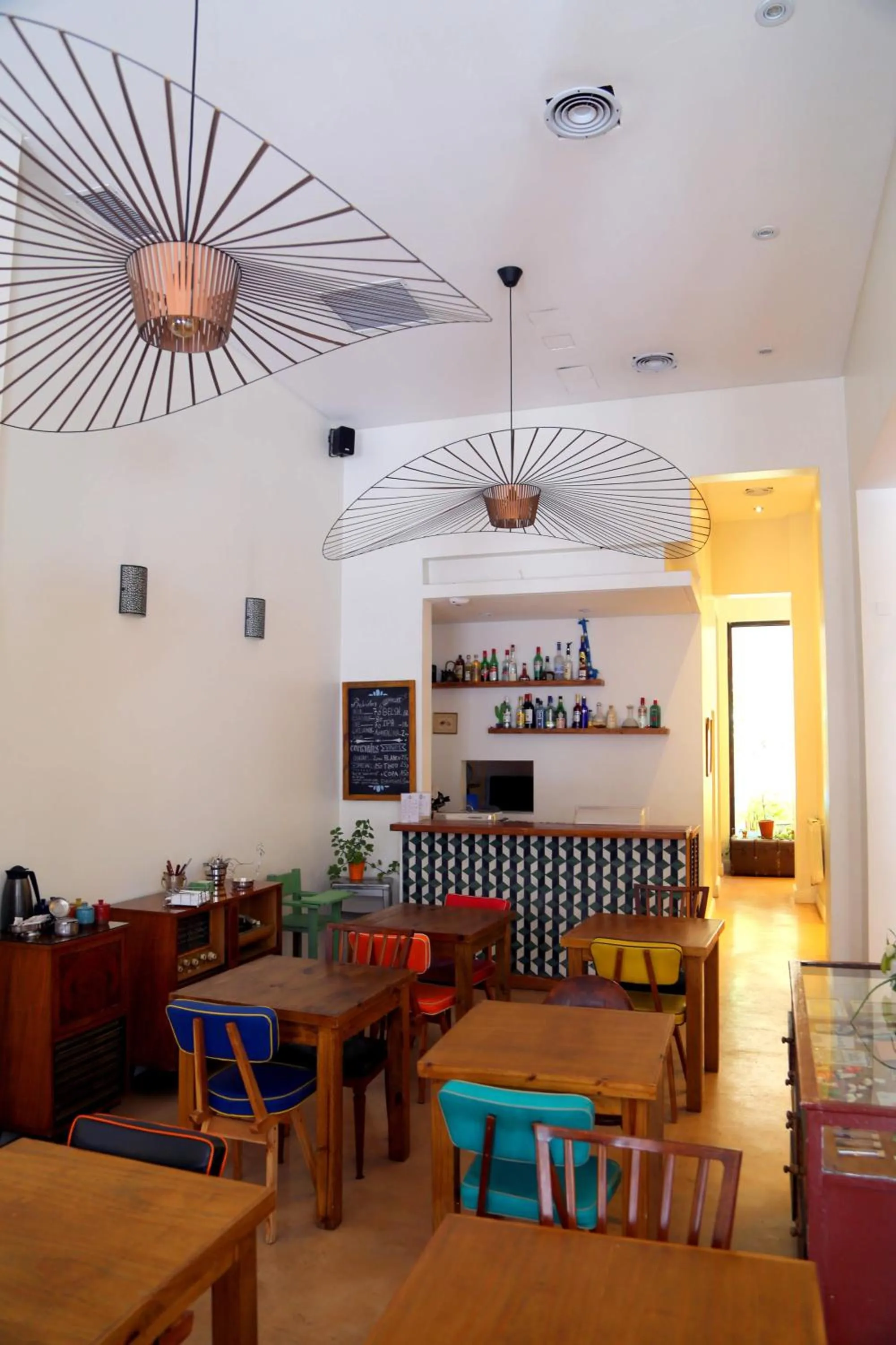 Lounge or bar in L'Adresse Hôtel Boutique