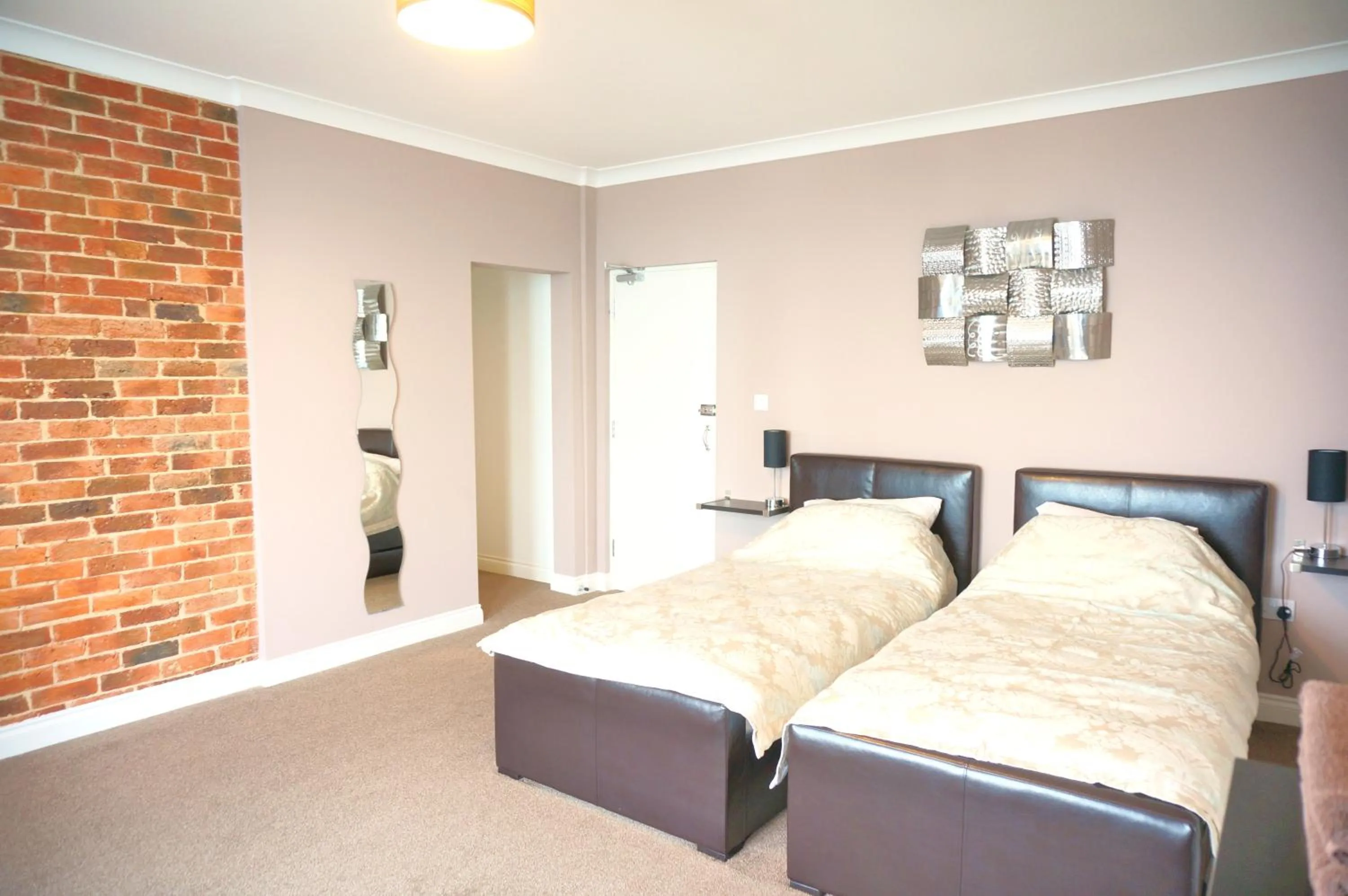 Photo of the whole room, Bed in shoreside inn