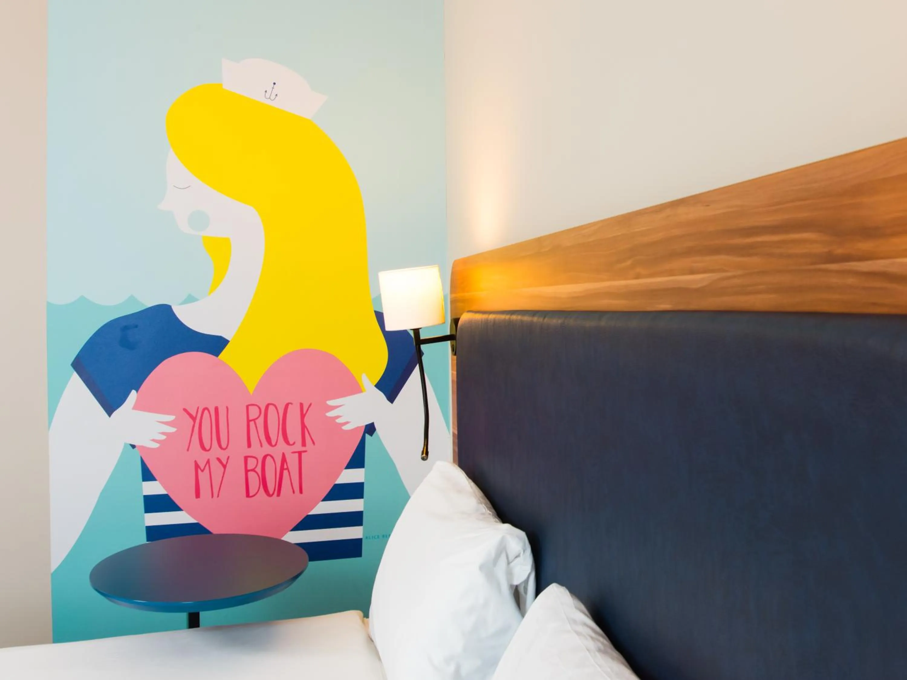 Decorative detail, Bed in ibis Styles Birmingham NEC & Airport