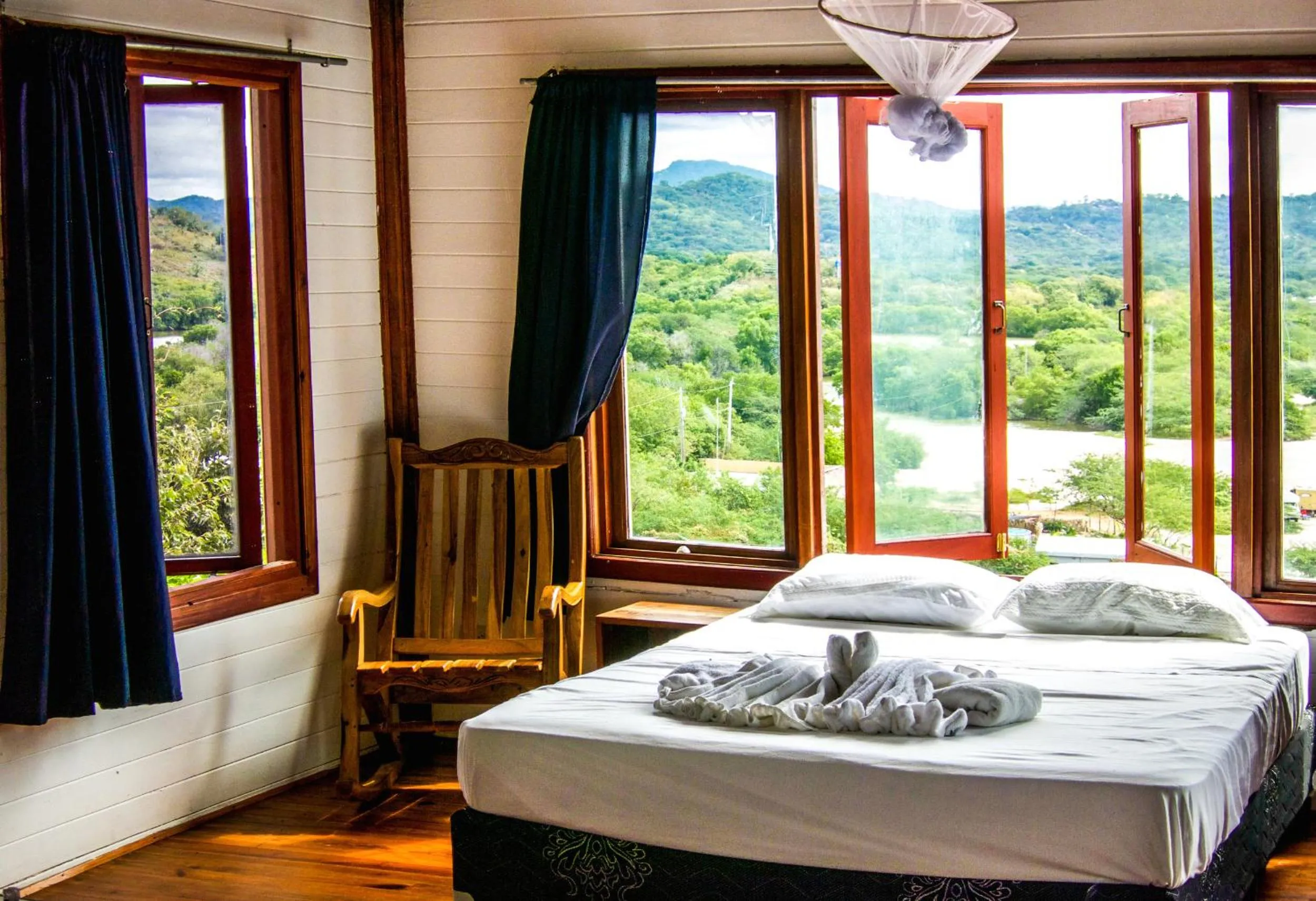 Bedroom, Bed in Magnific Rock - Surf Resort & Yoga Retreat Nicaragua