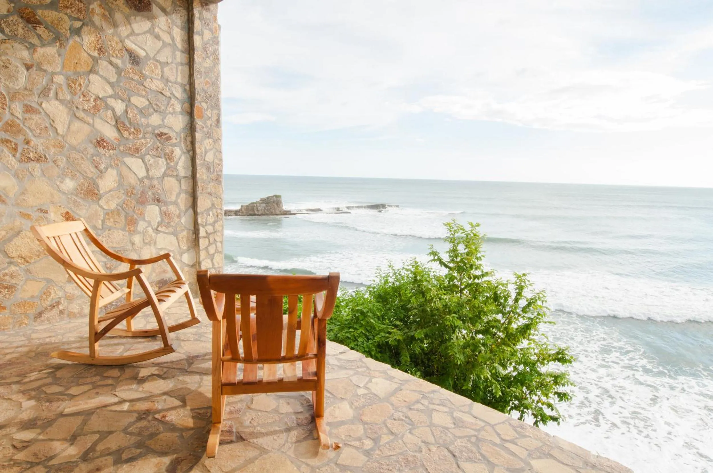 Patio in Magnific Rock - Surf Resort & Yoga Retreat Nicaragua