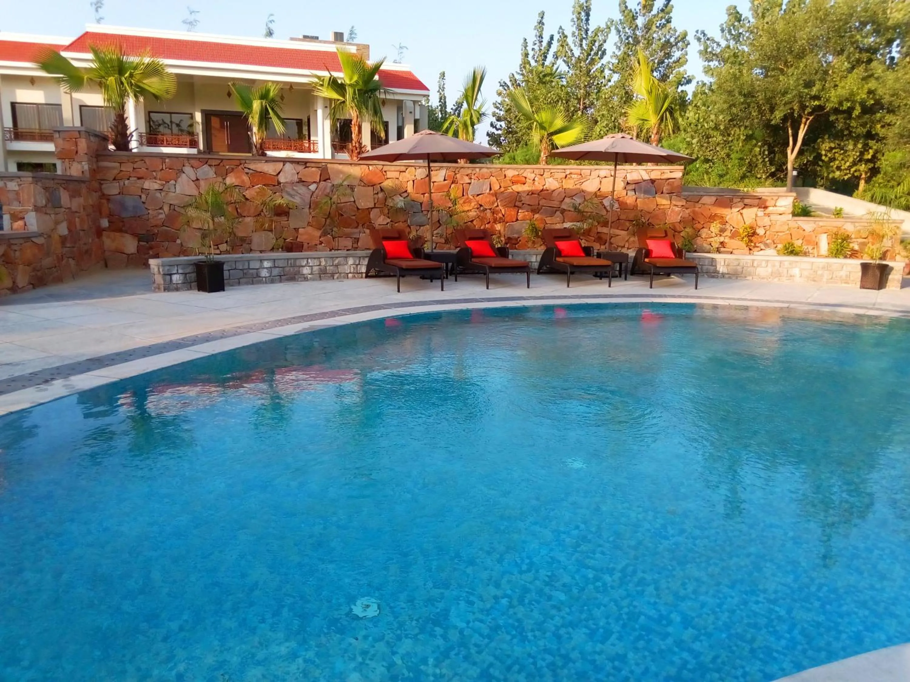 Garden in Riverarch Greenfields Resort