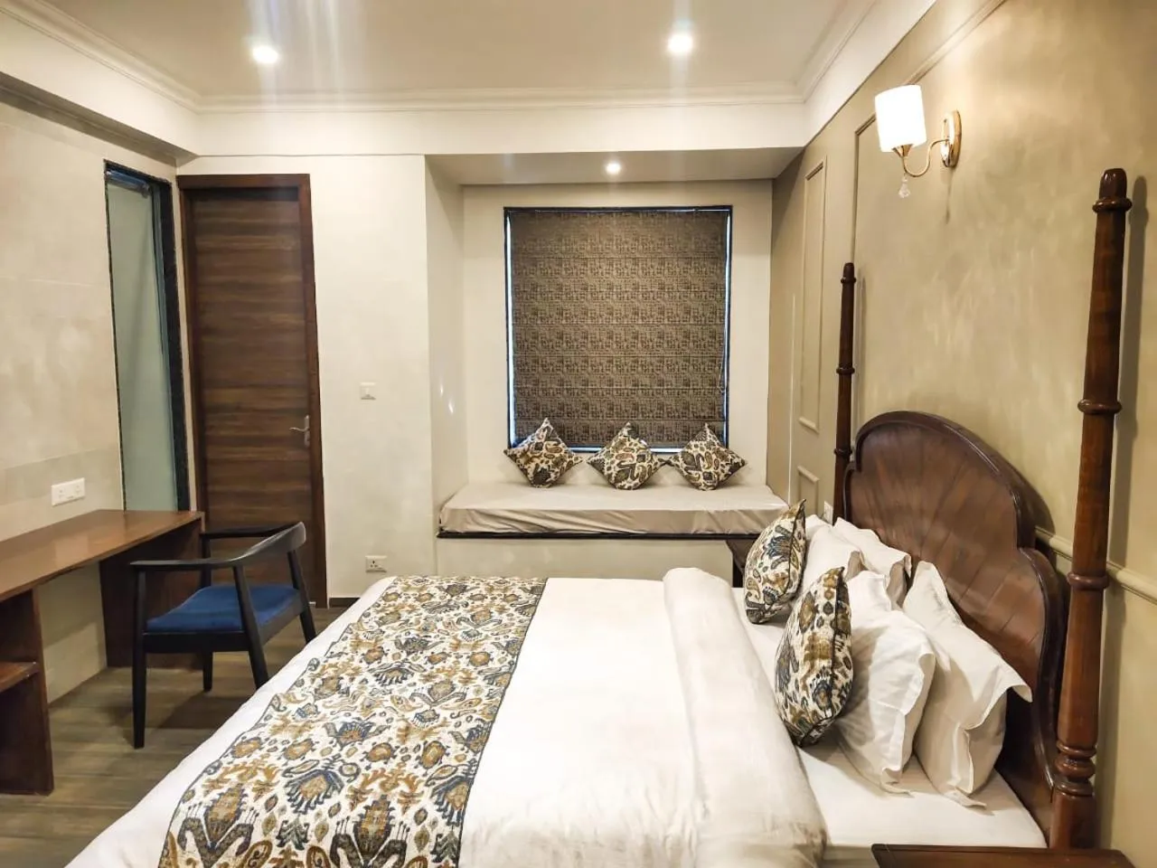 Bedroom, Bed in Riverarch Greenfields Resort