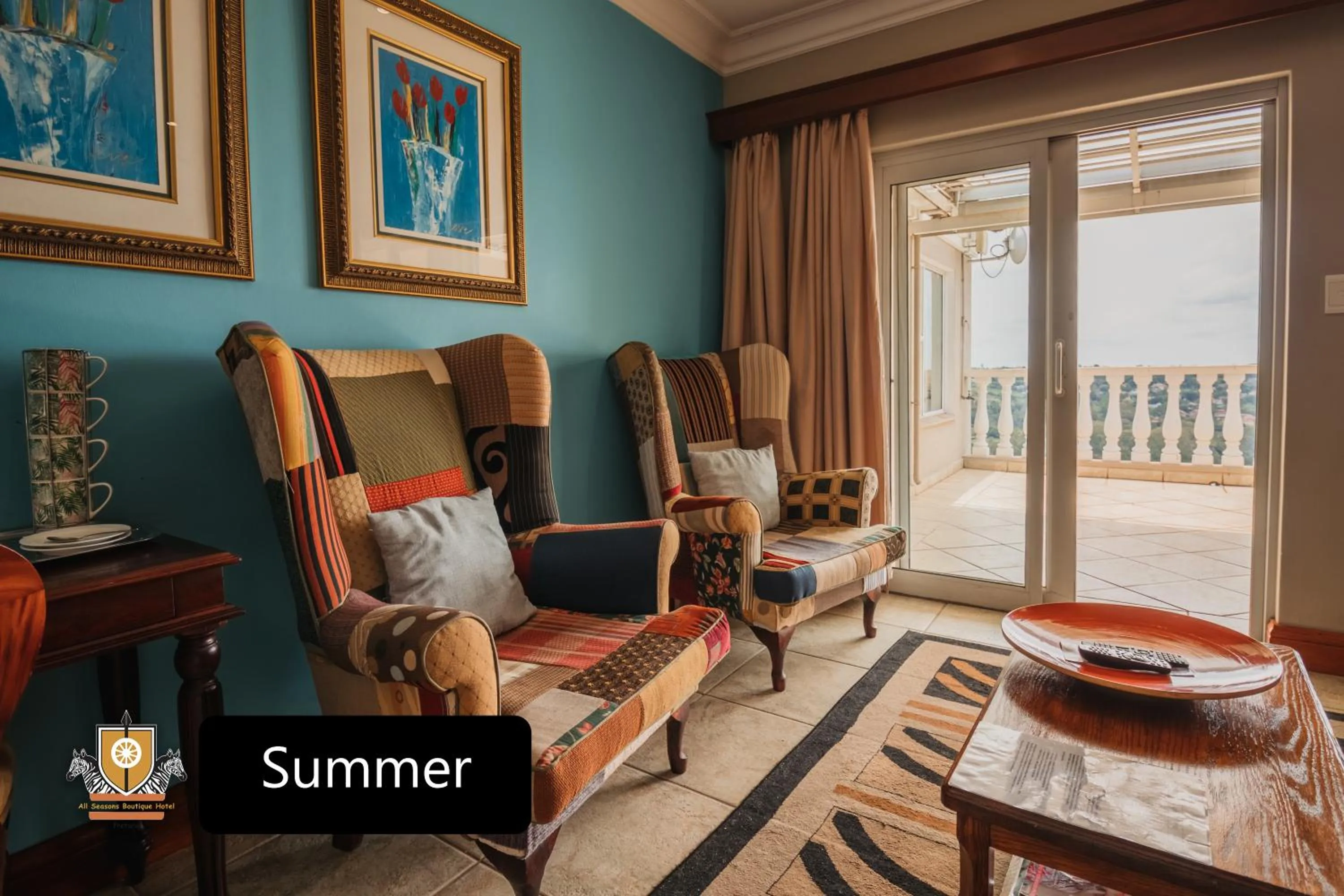 Living room in All Seasons Boutique Hotel - Sustainable Electricity and Water