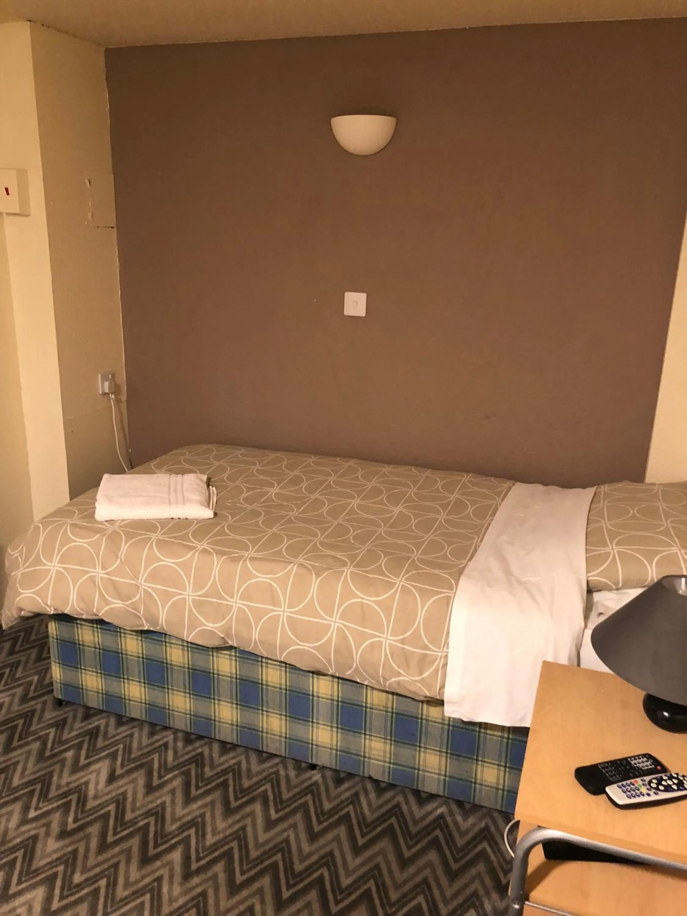 Bed in Charde Guest House