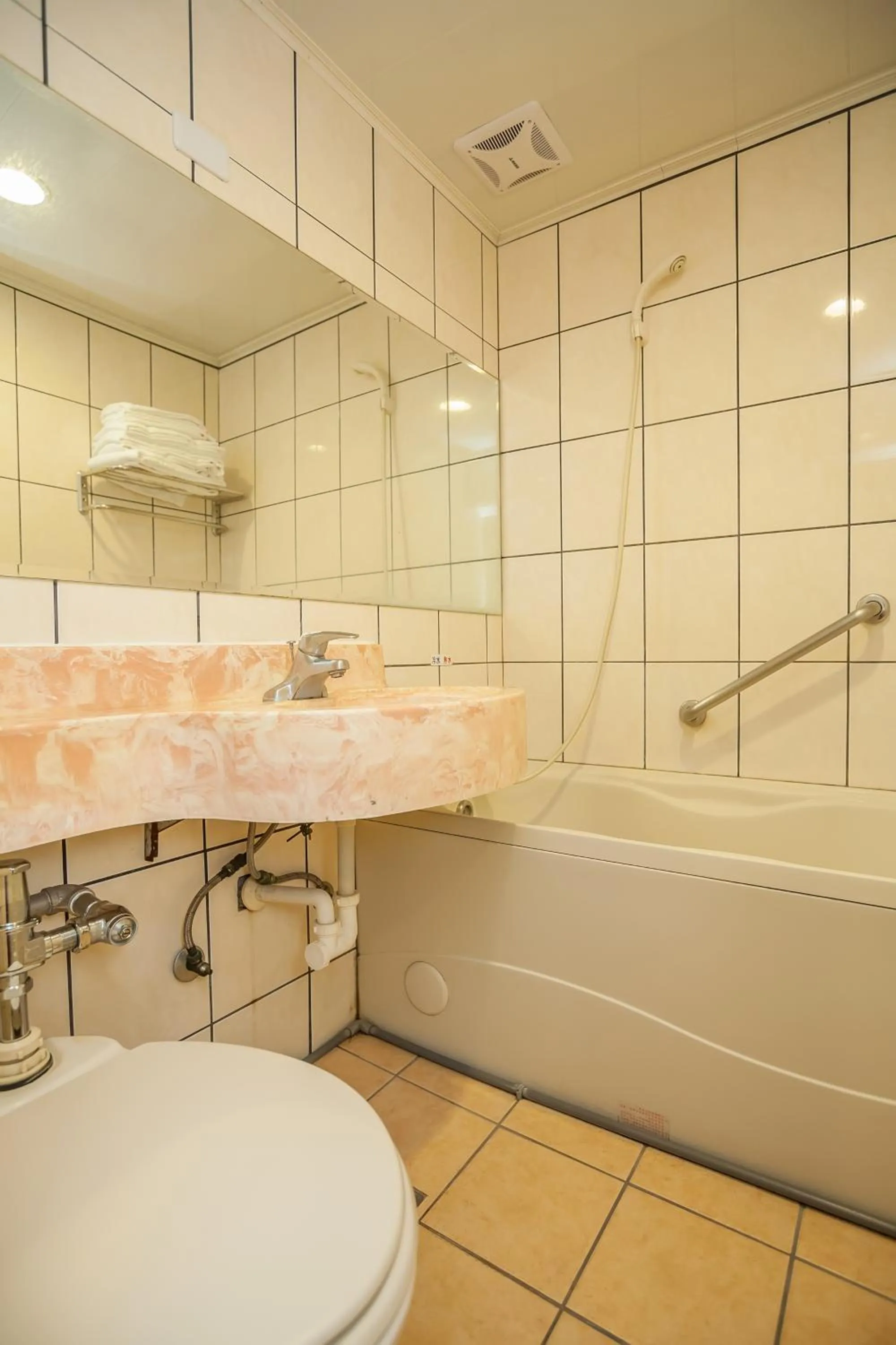 Photo of the whole room in Ming Zhi Hot Spring Hotel Building A