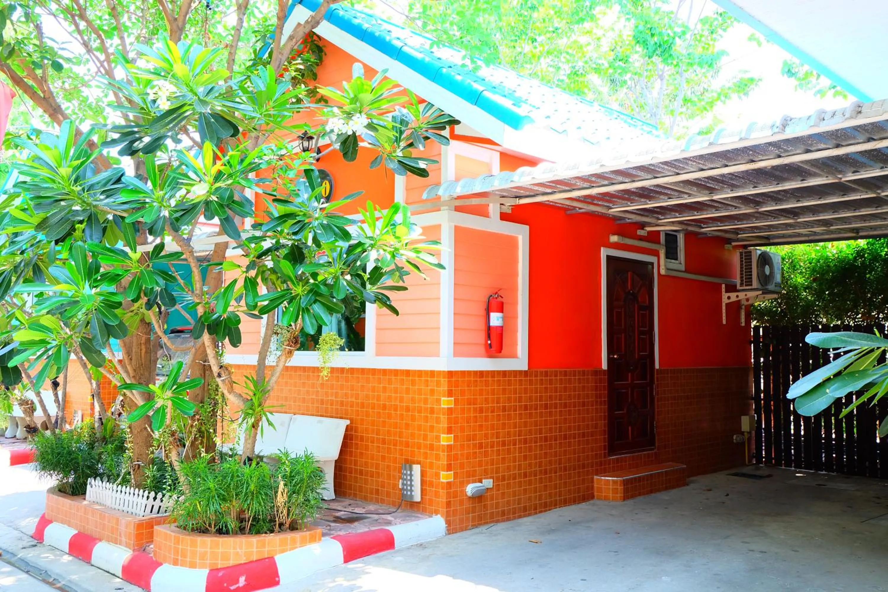 Property building in Rak Kun Resort 2