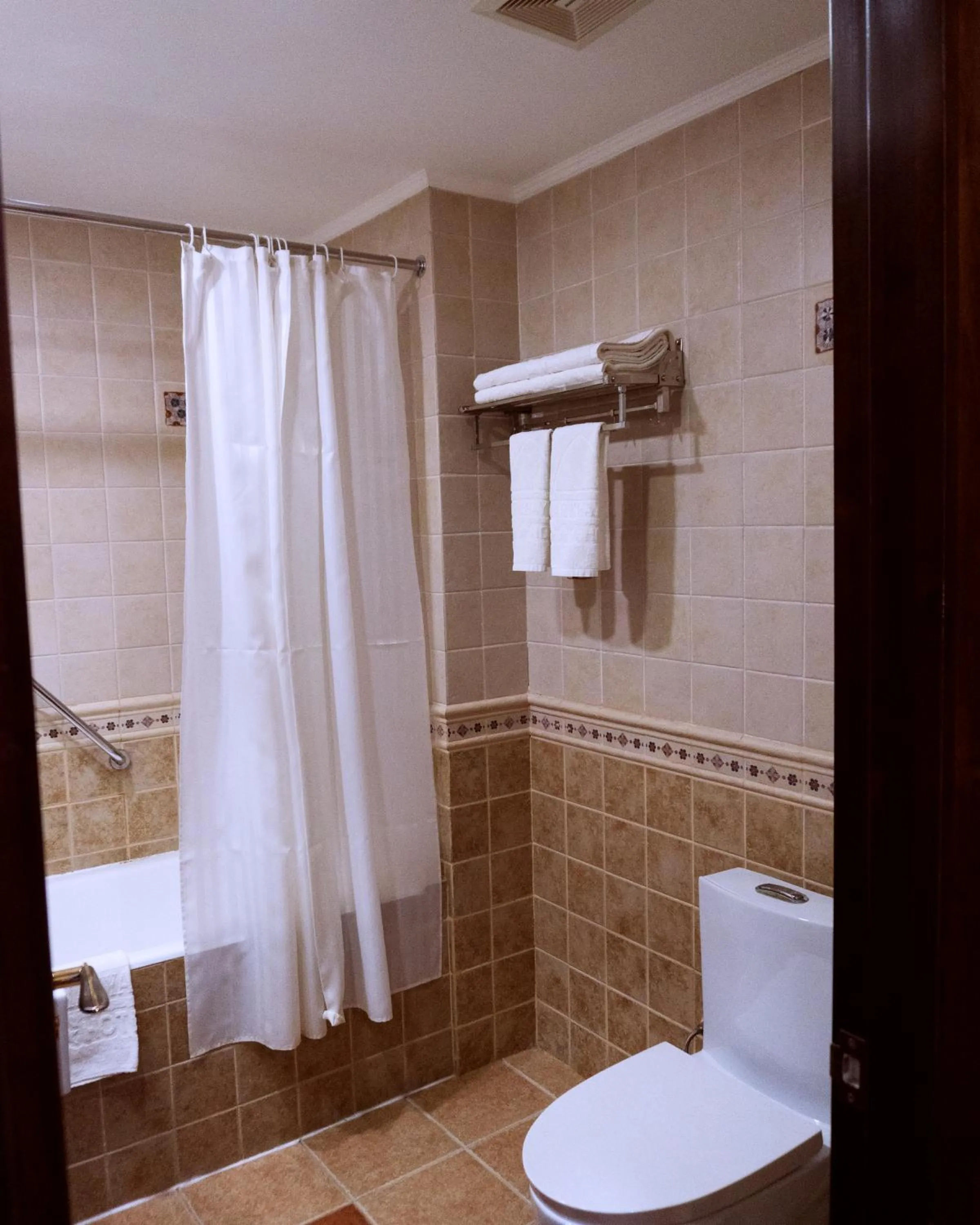 Bathroom in Omar Khayyam Hotel