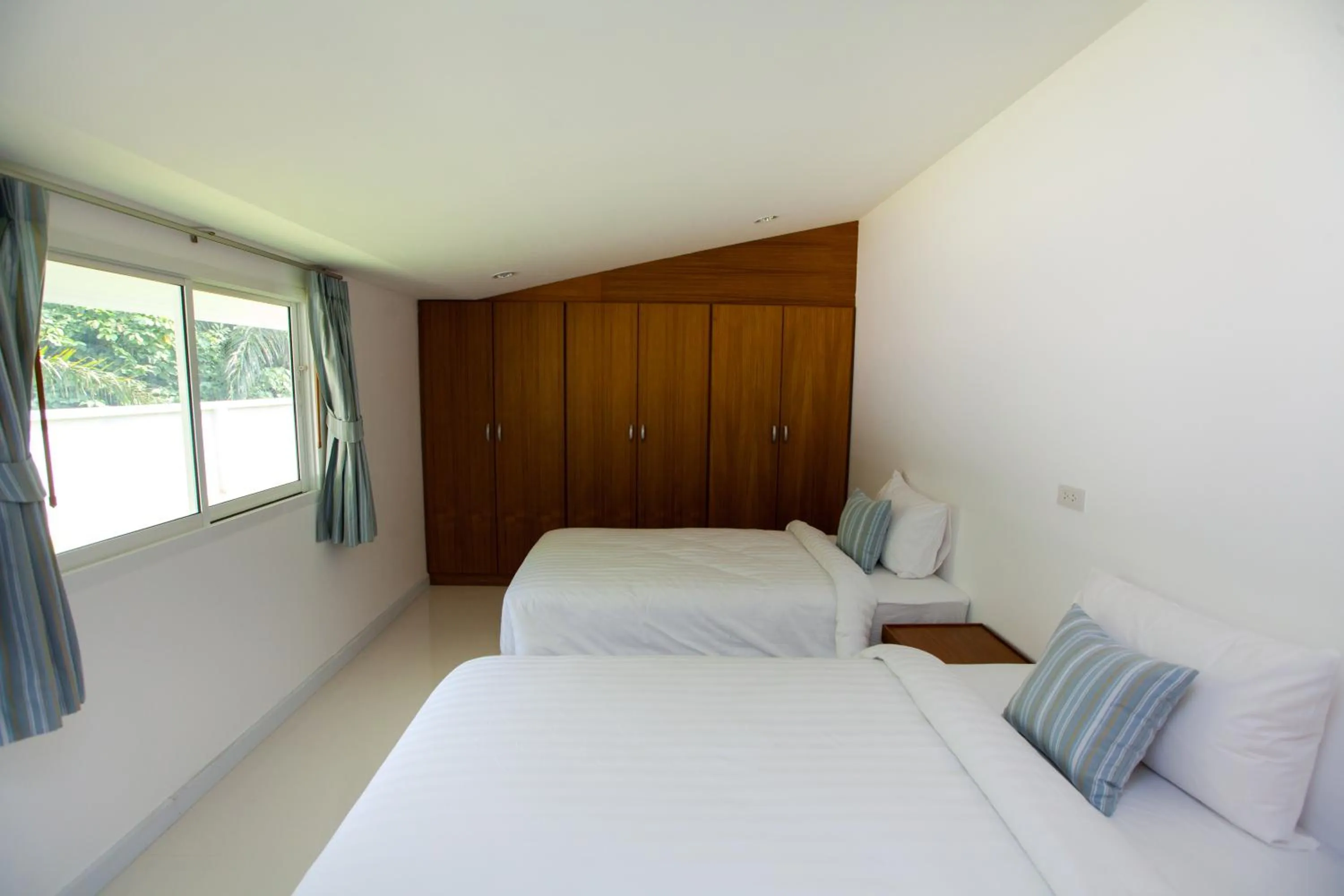 Bedroom, Bed in Baan Lalle