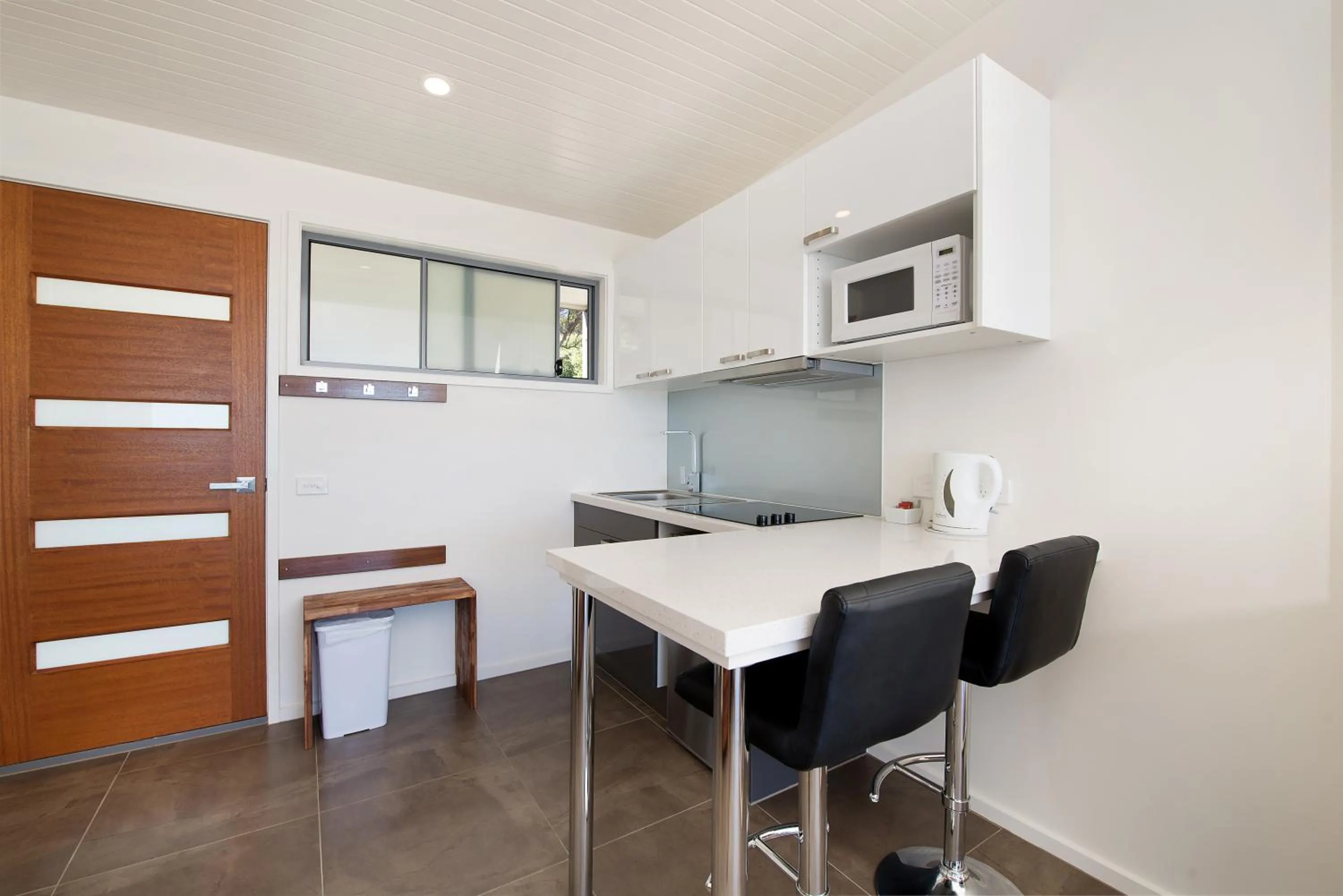 Dining area in Seafarers Getaway