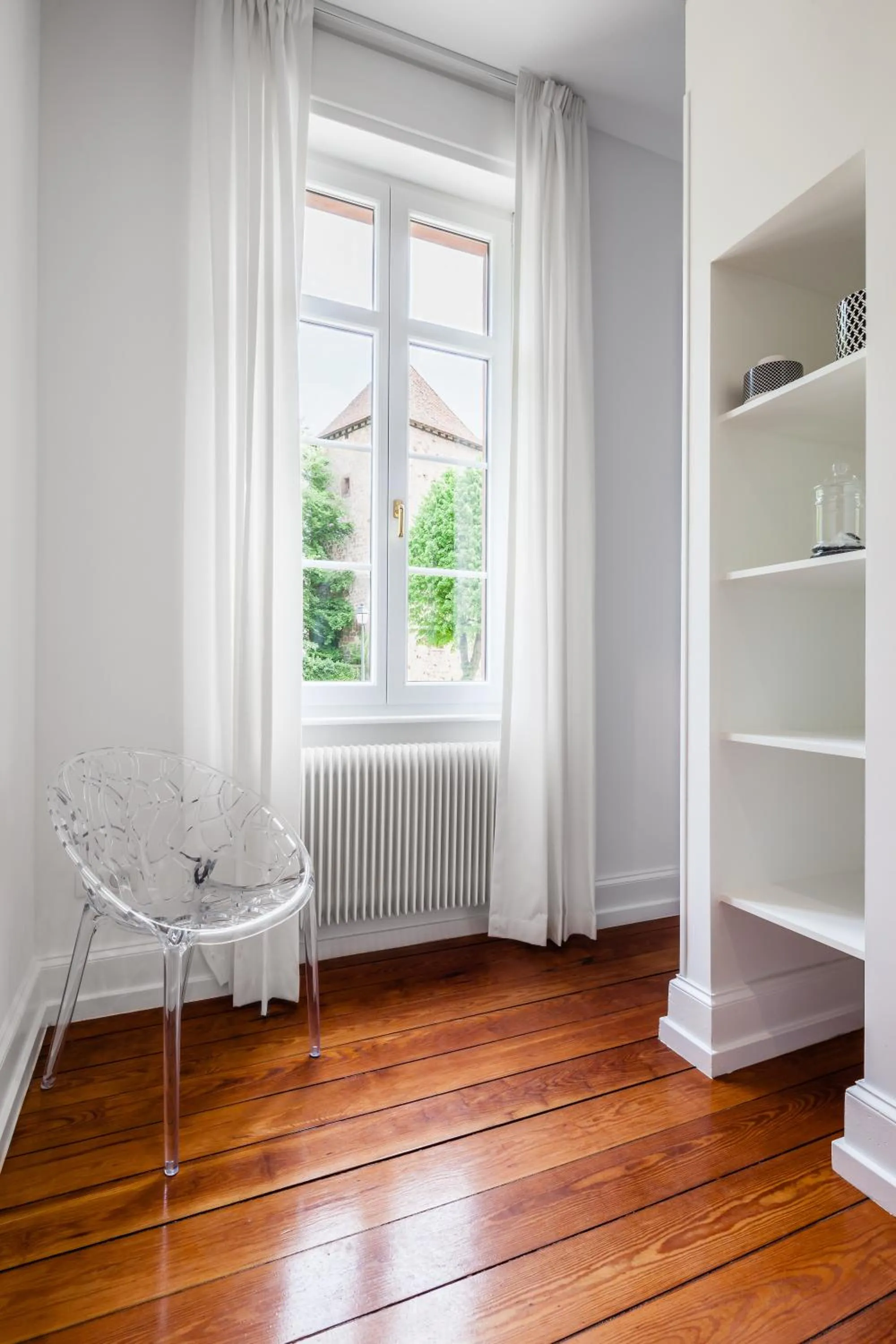 Decorative detail in Chambre d'hôtes Du côté des remparts