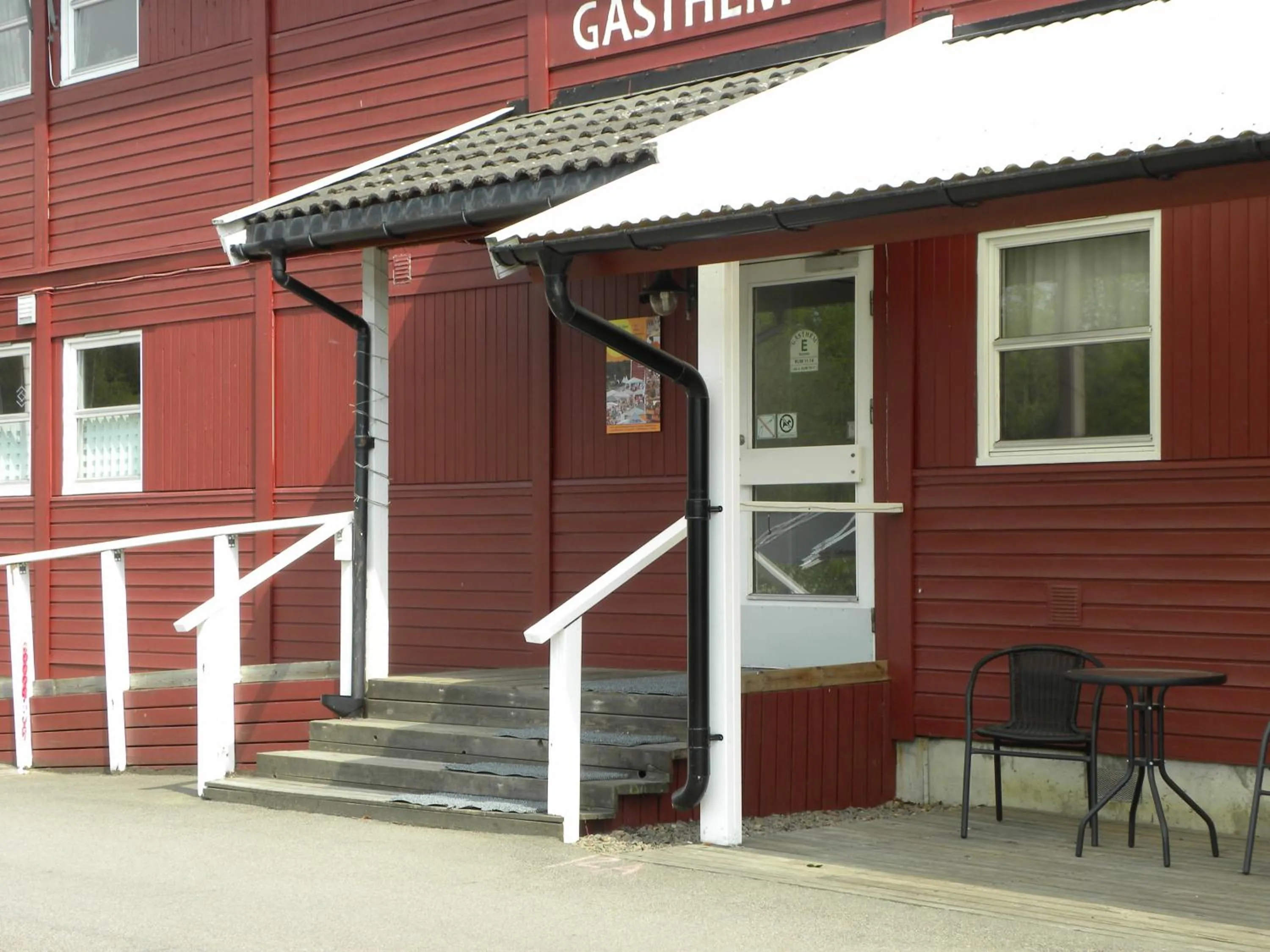 Property building in Hillesgården