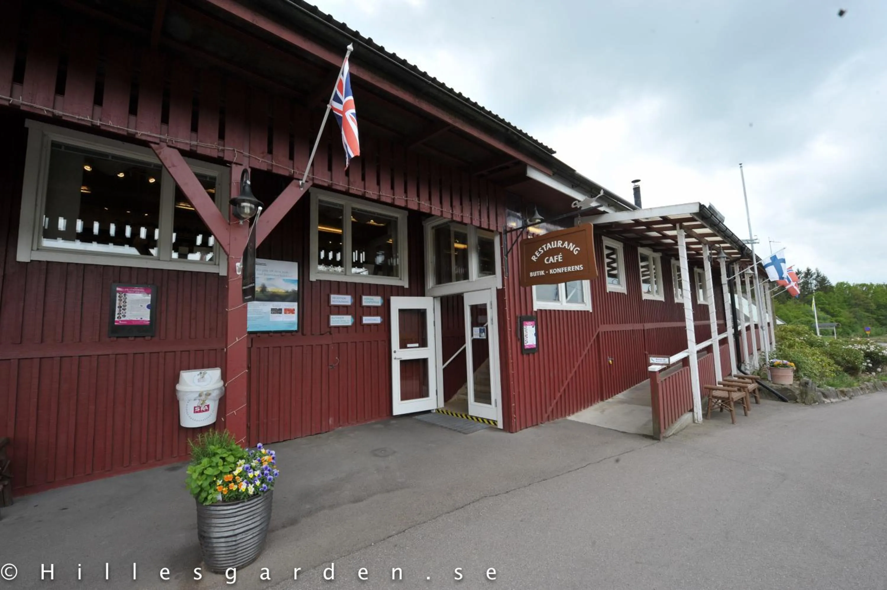 Restaurant/places to eat in Hillesgården