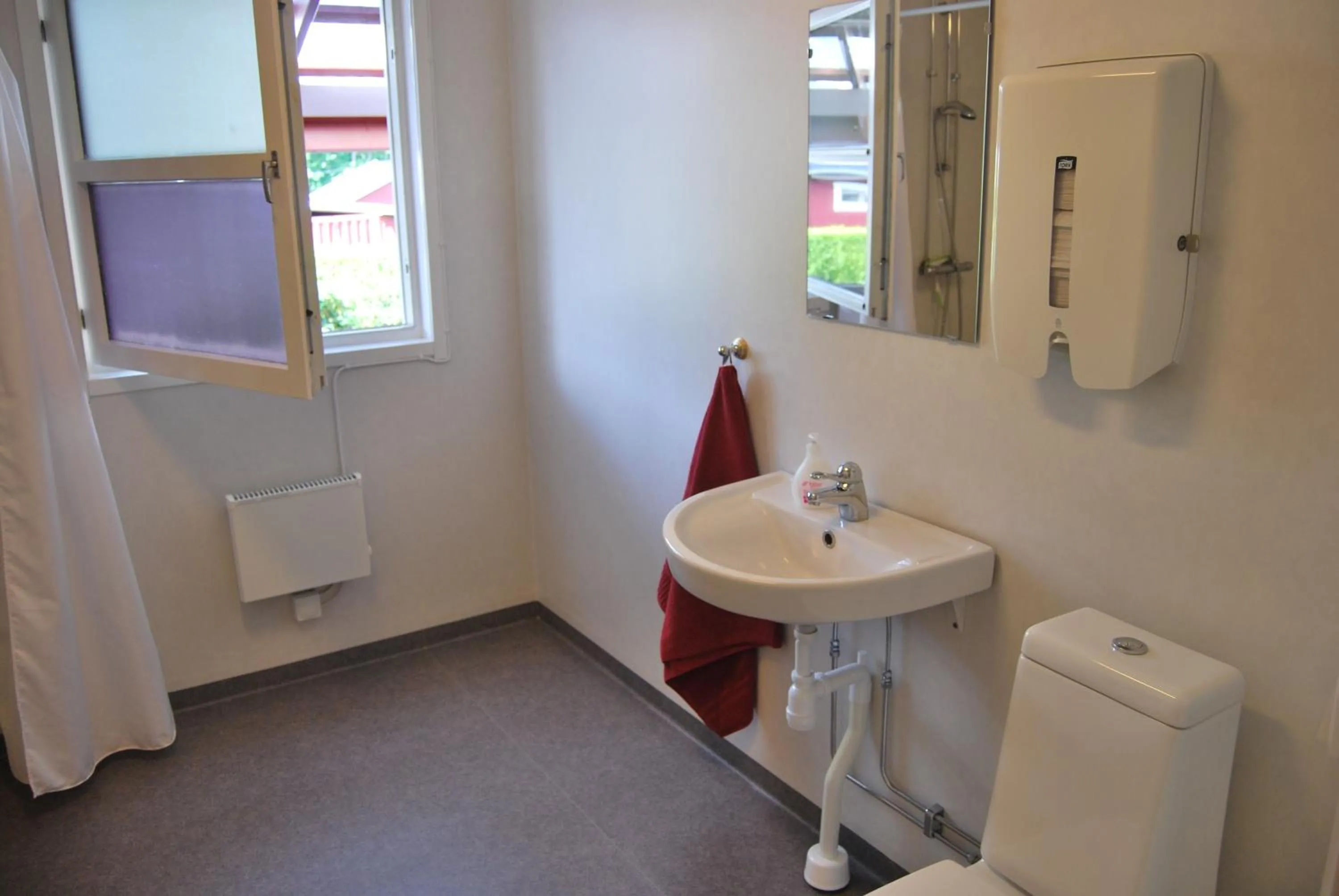 Property building in Hillesgården