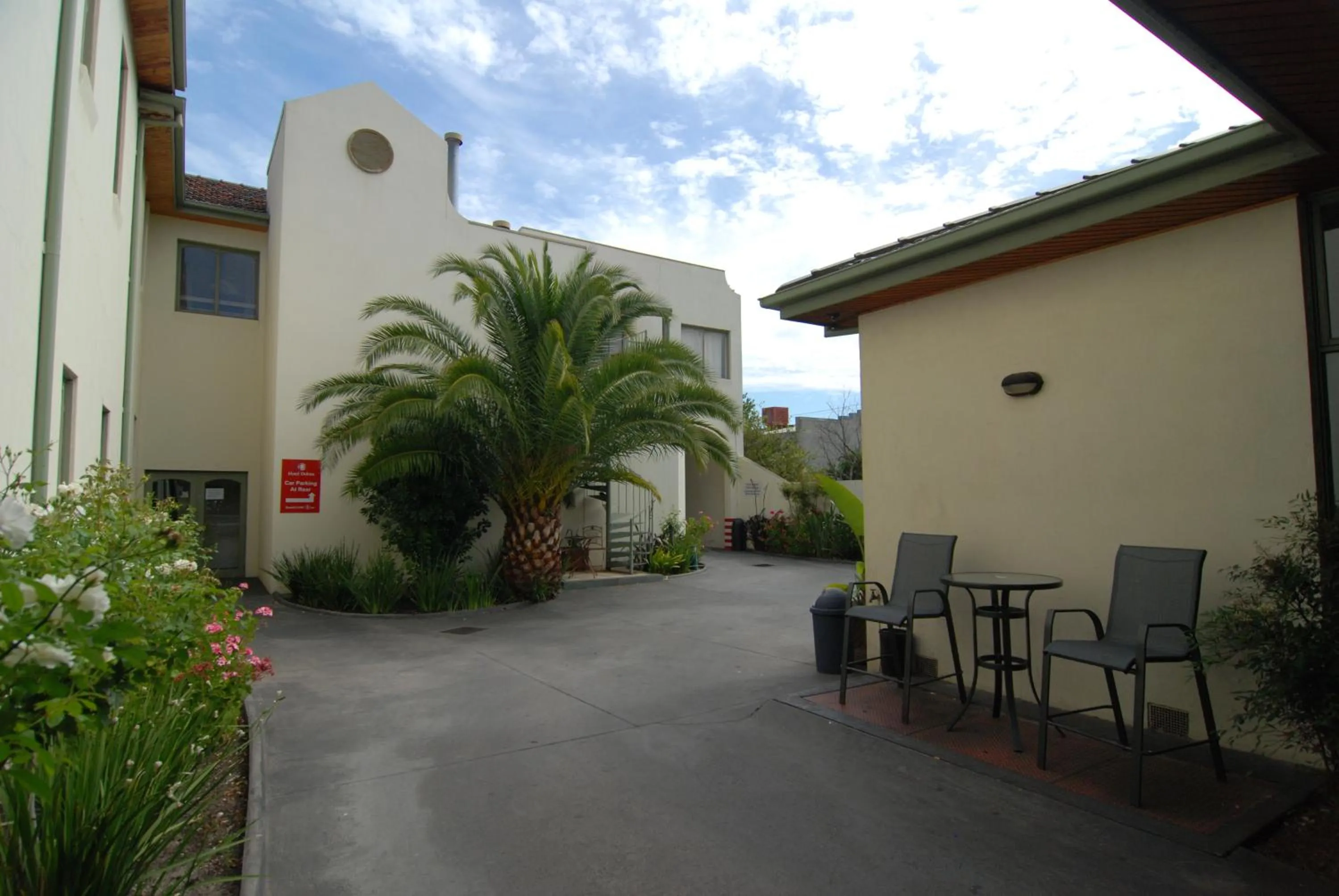 Facade/entrance in Brunswick Tower Hotel