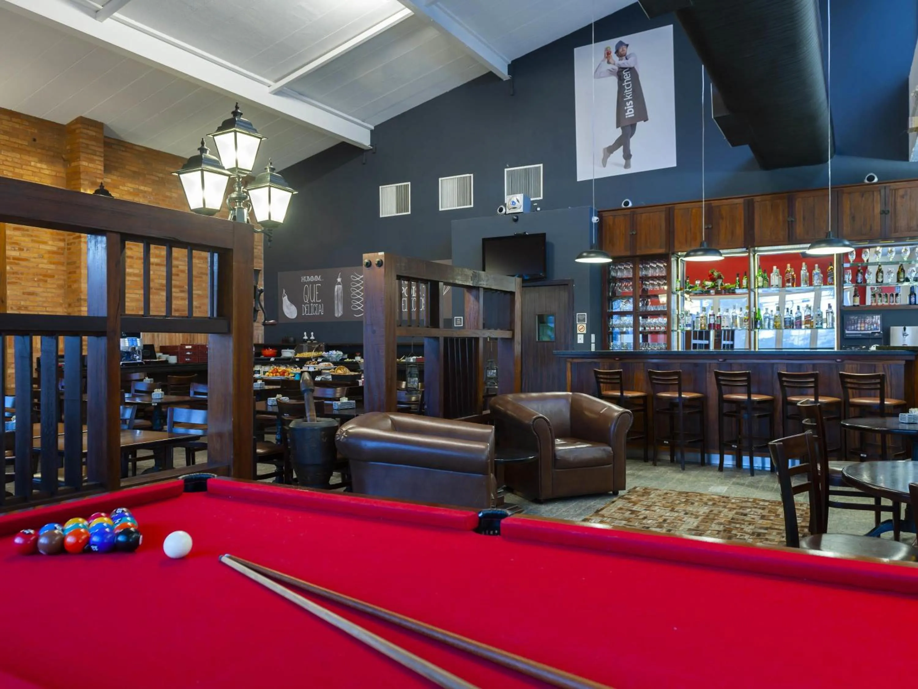 Lounge or bar in Ibis São Carlos