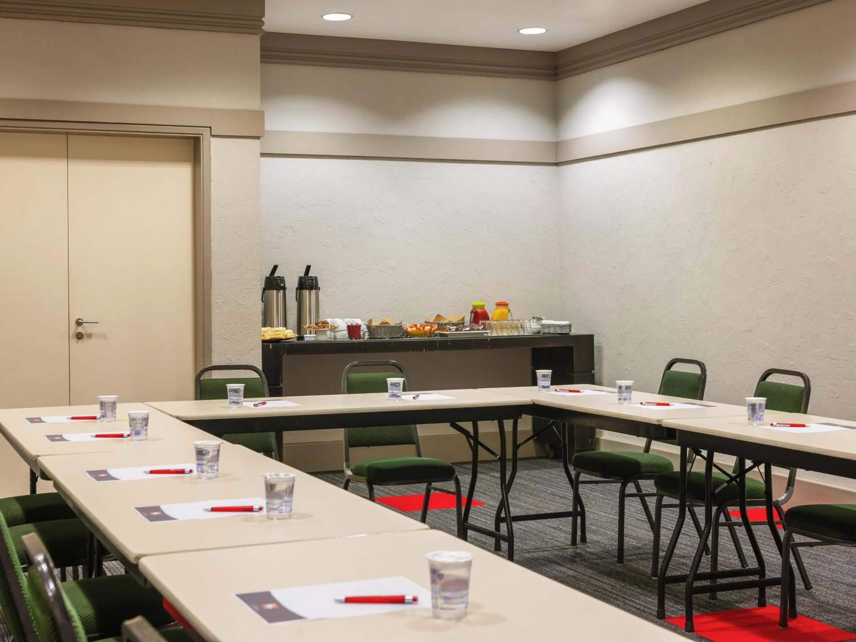 Bedroom in Ibis São Carlos
