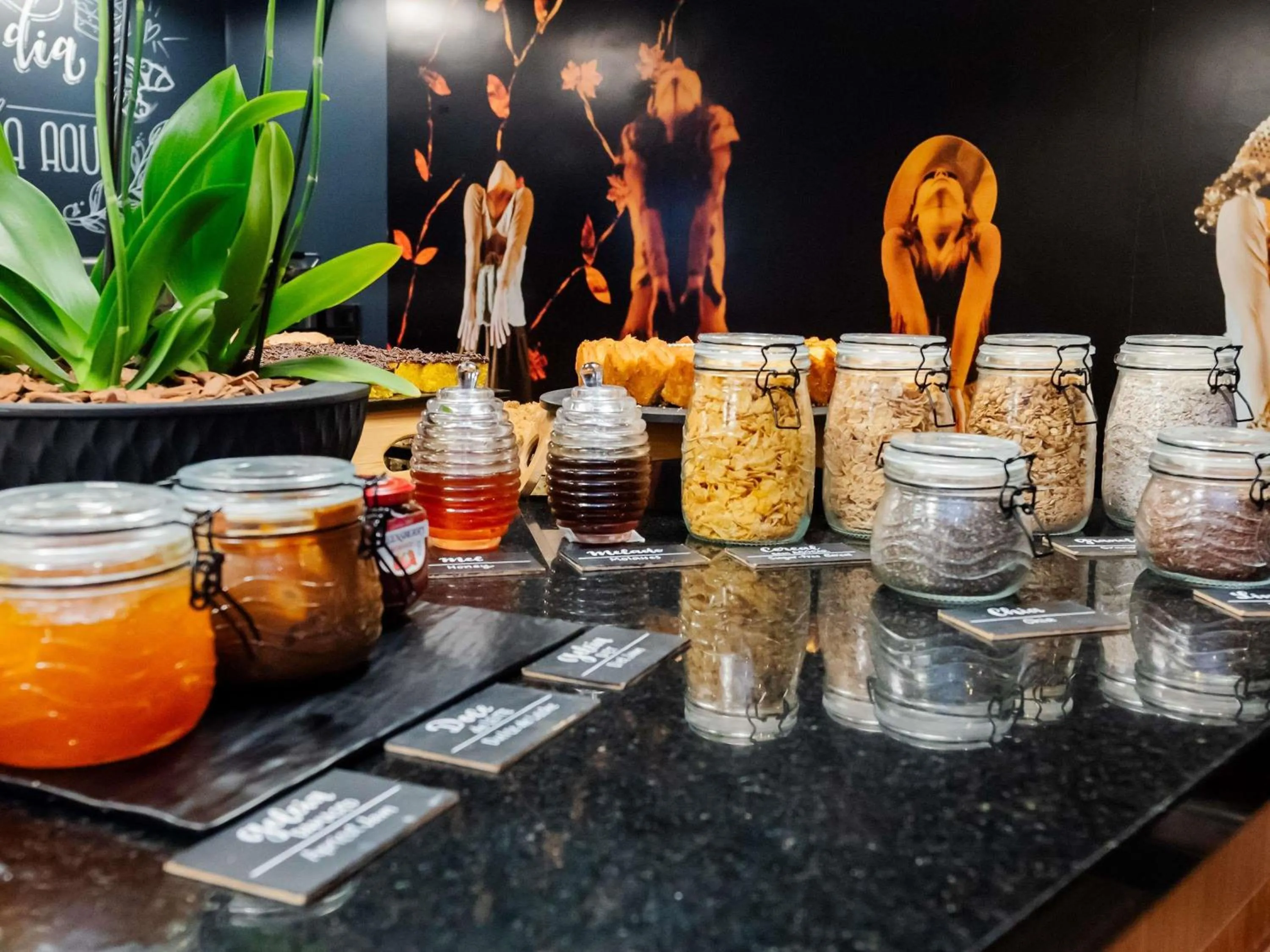 Breakfast in ibis Joinville