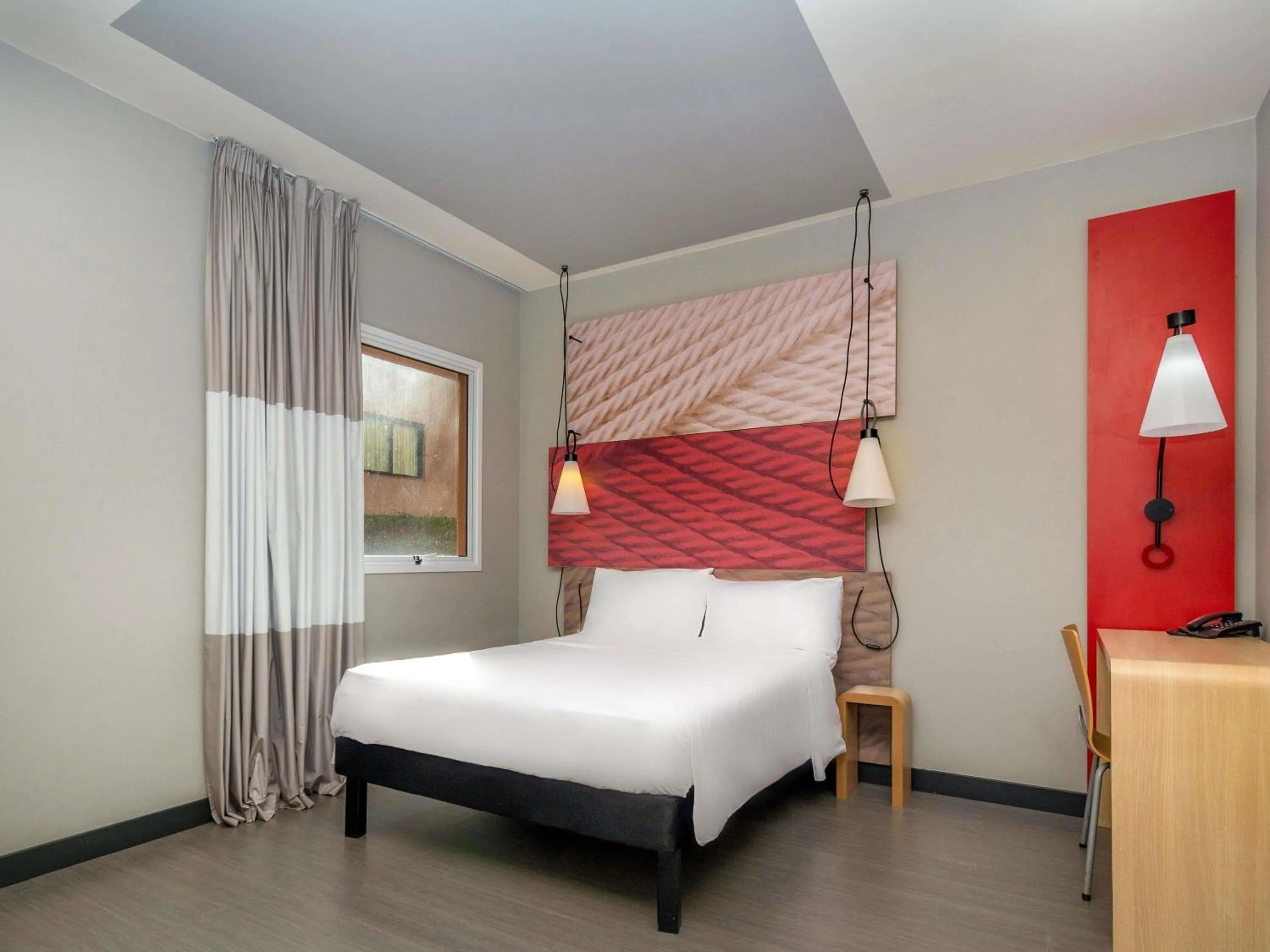 Bedroom, Bed in ibis Campo Grande