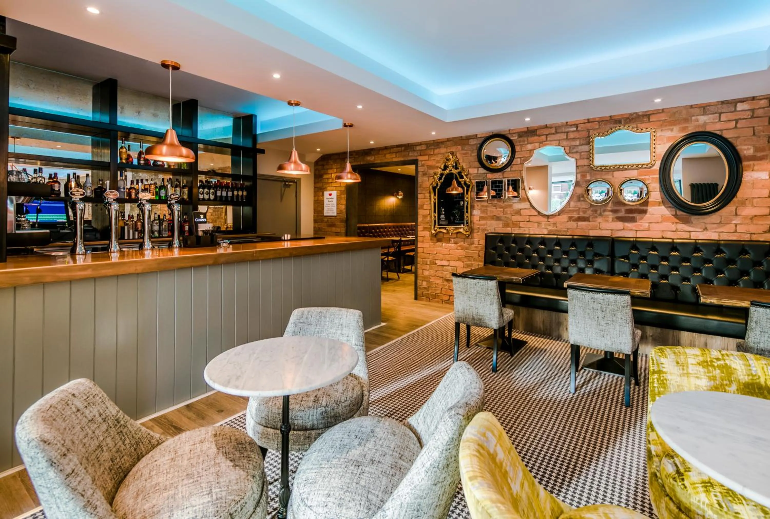 Lounge or bar, Lounge/Bar in Ibis Styles Birmingham Hagley Road